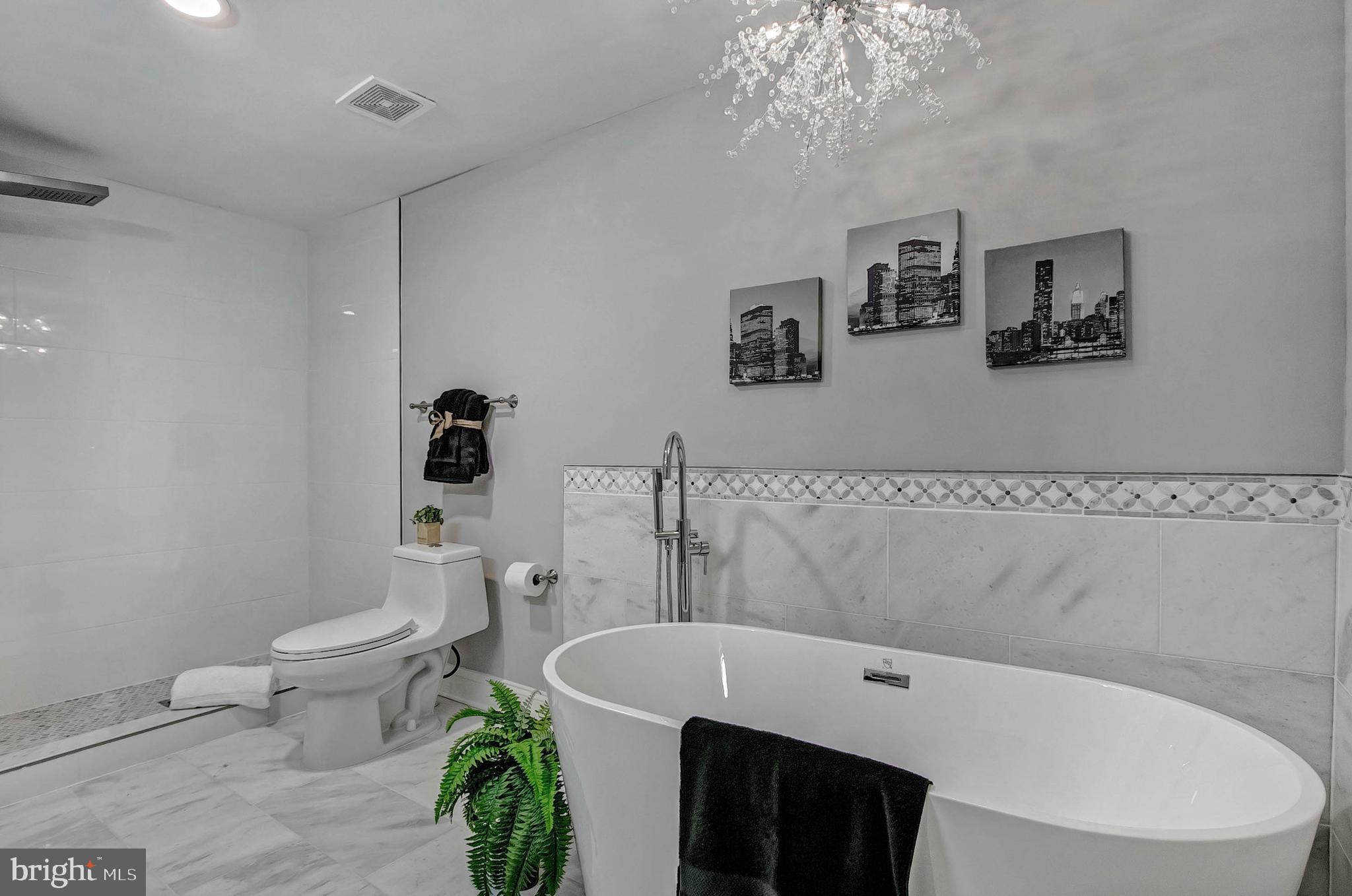 WESTHAMPTON TOWNHOUSES P - Residential