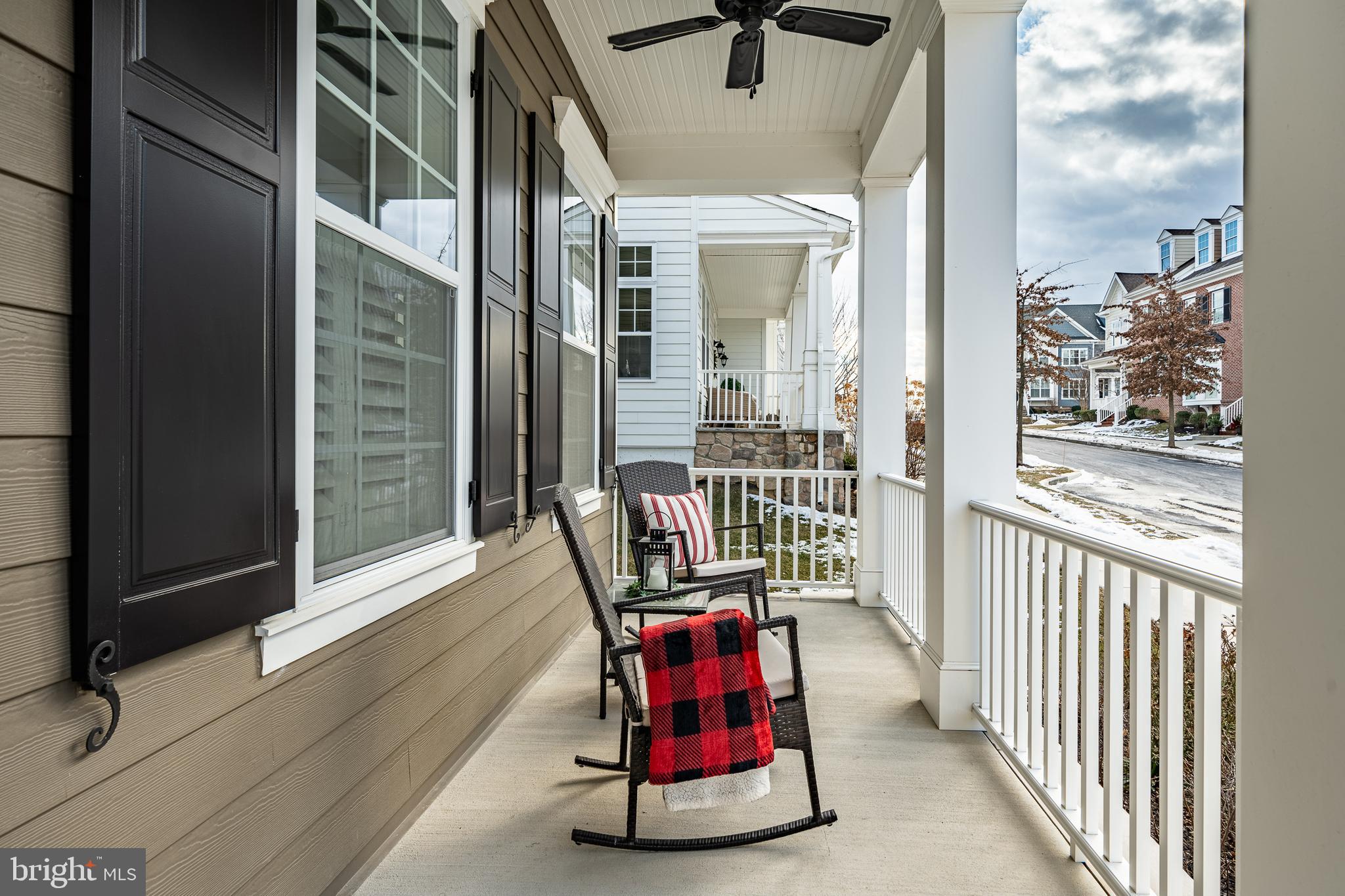 SPRING OAK - Residential