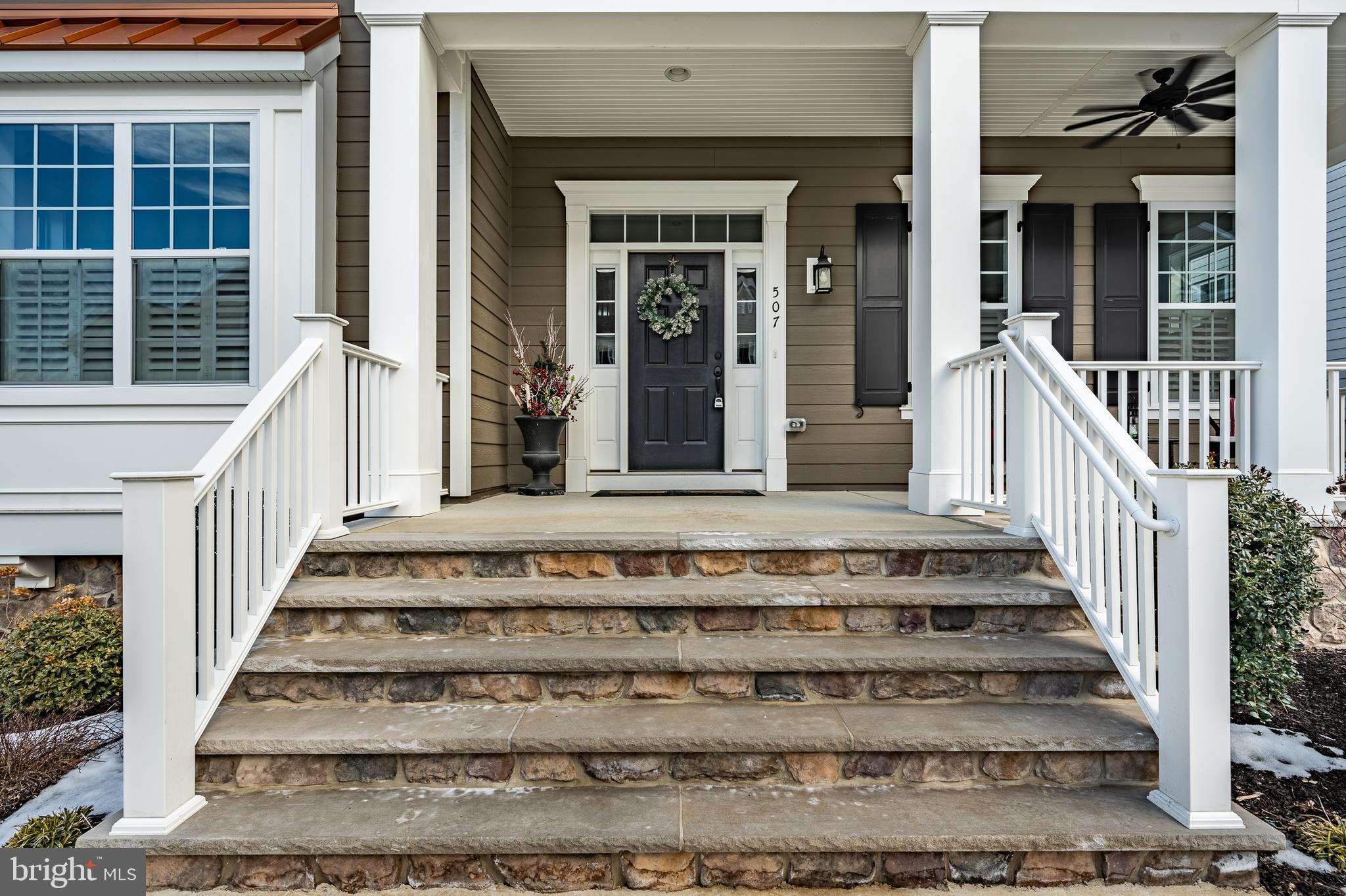 SPRING OAK - Residential