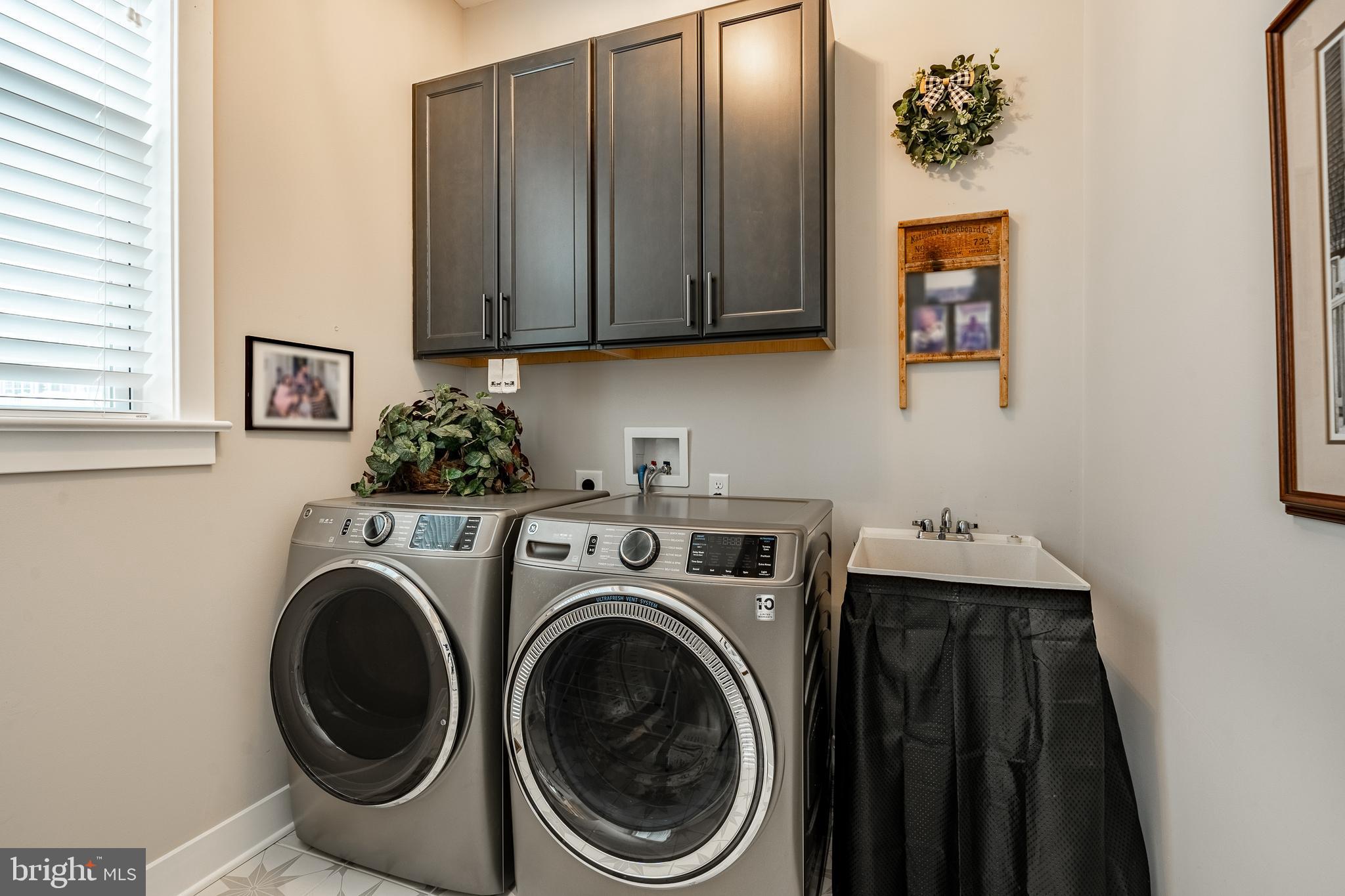 SPRING OAK - Residential