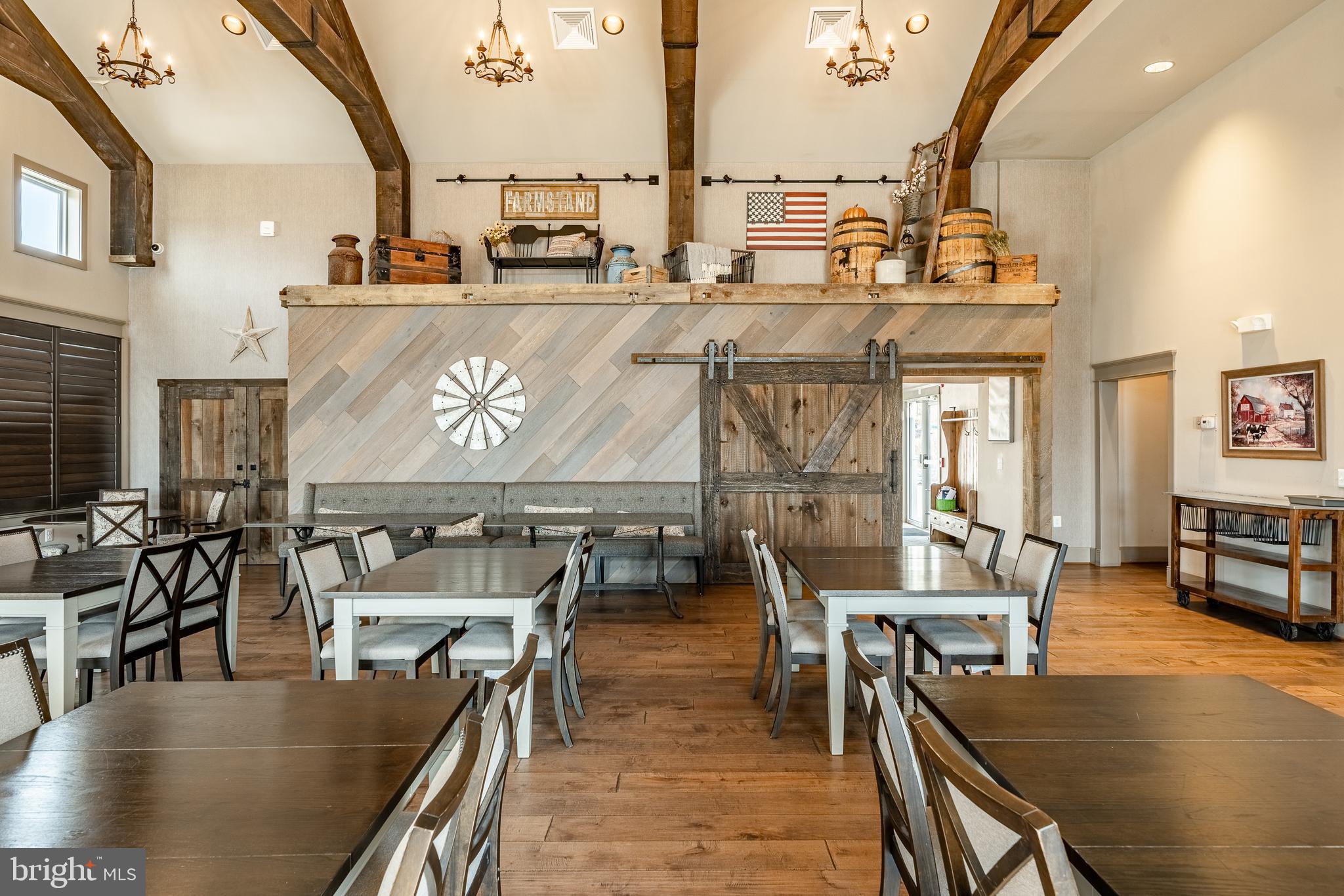 SPRING OAK - Residential