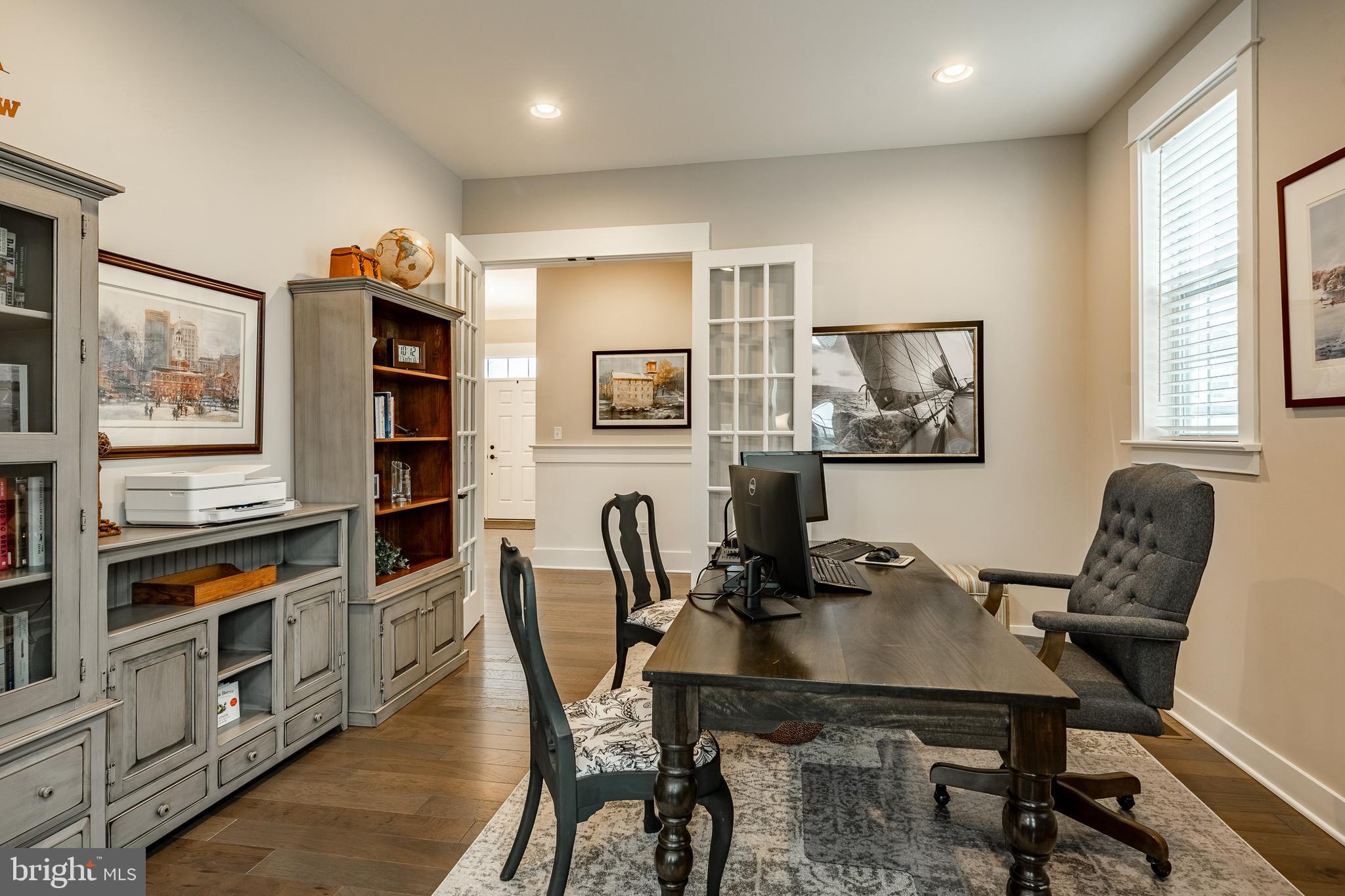 SPRING OAK - Residential