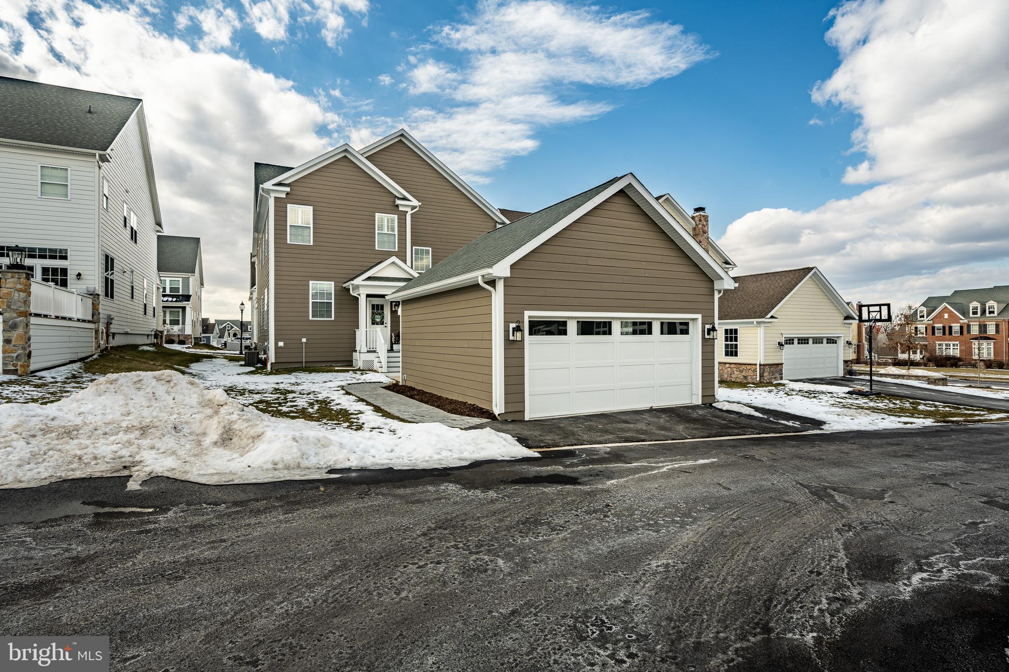 SPRING OAK - Residential