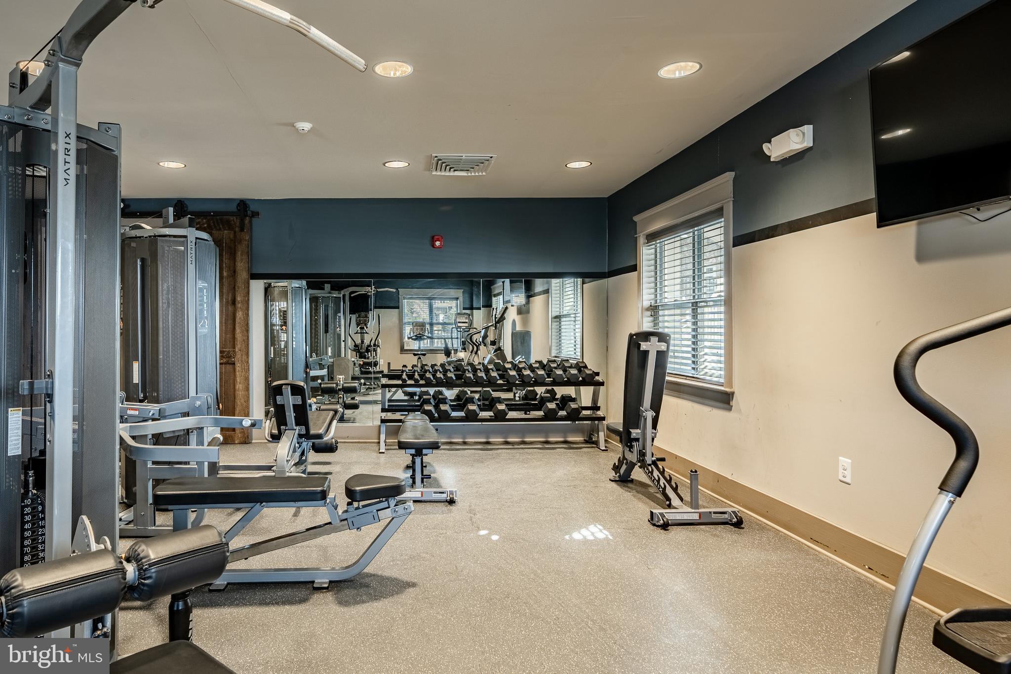 SPRING OAK - Residential