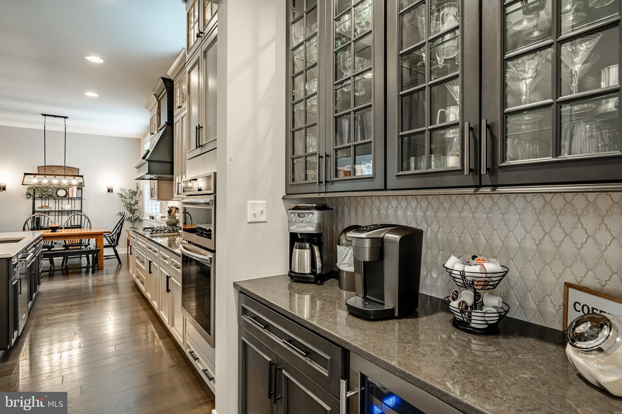 SPRING OAK - Residential