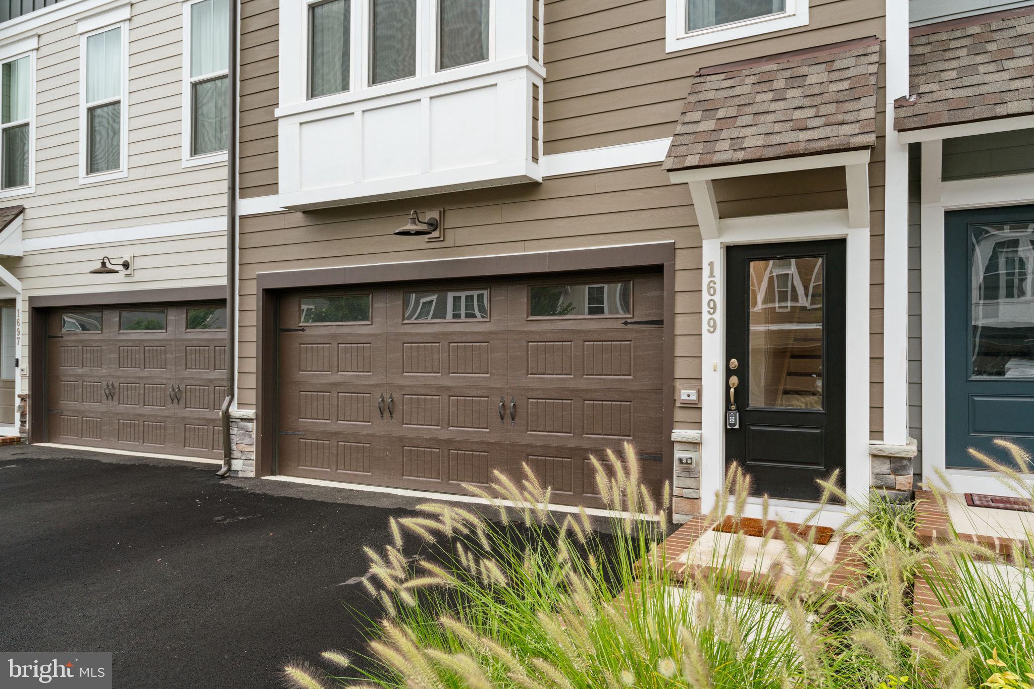 POTOMAC SHORES - Residential