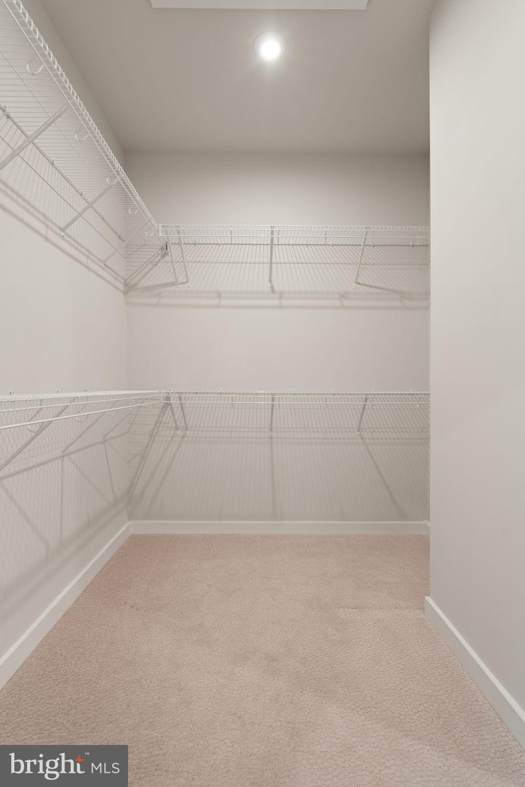 POTOMAC SHORES - Residential