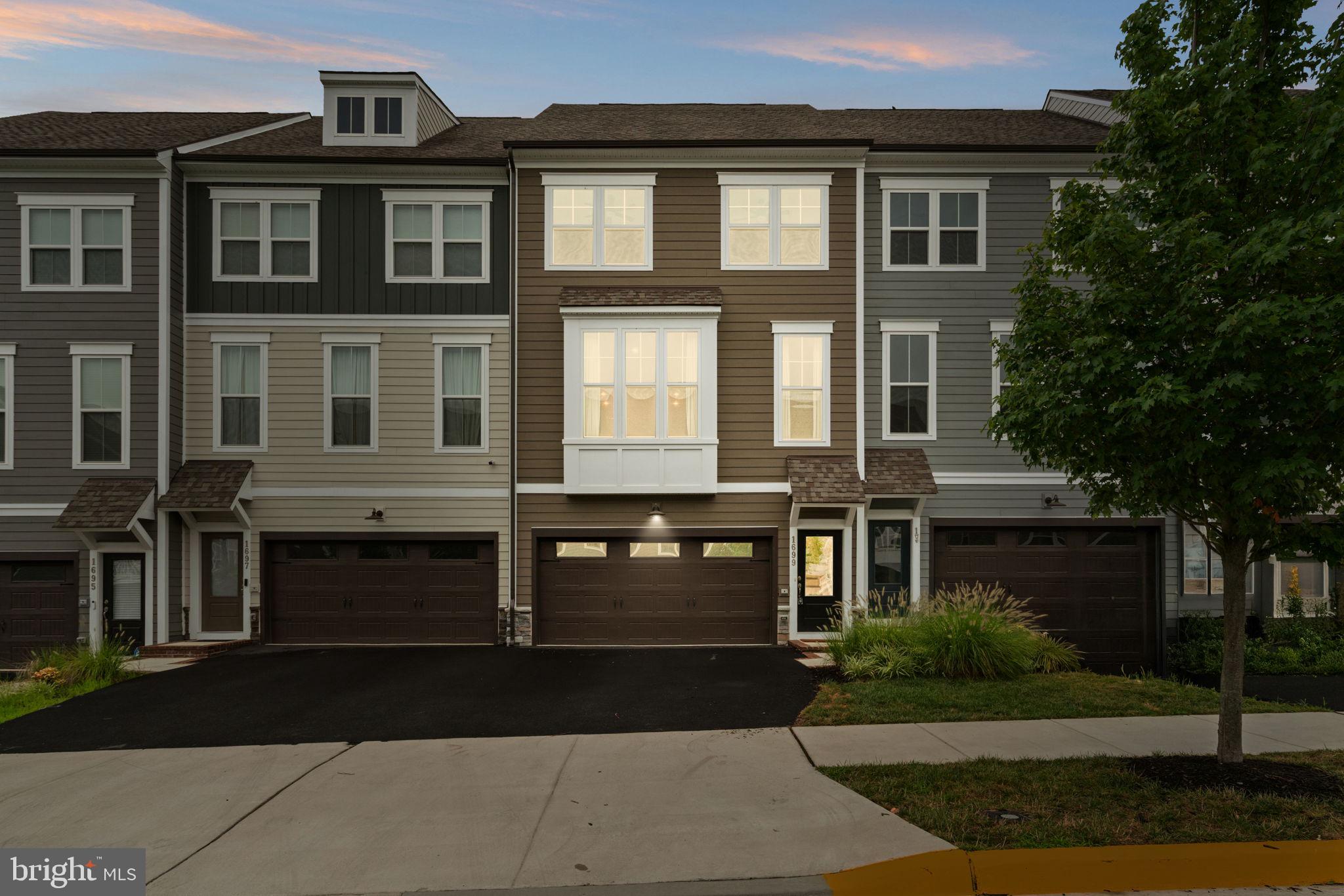 POTOMAC SHORES - Residential