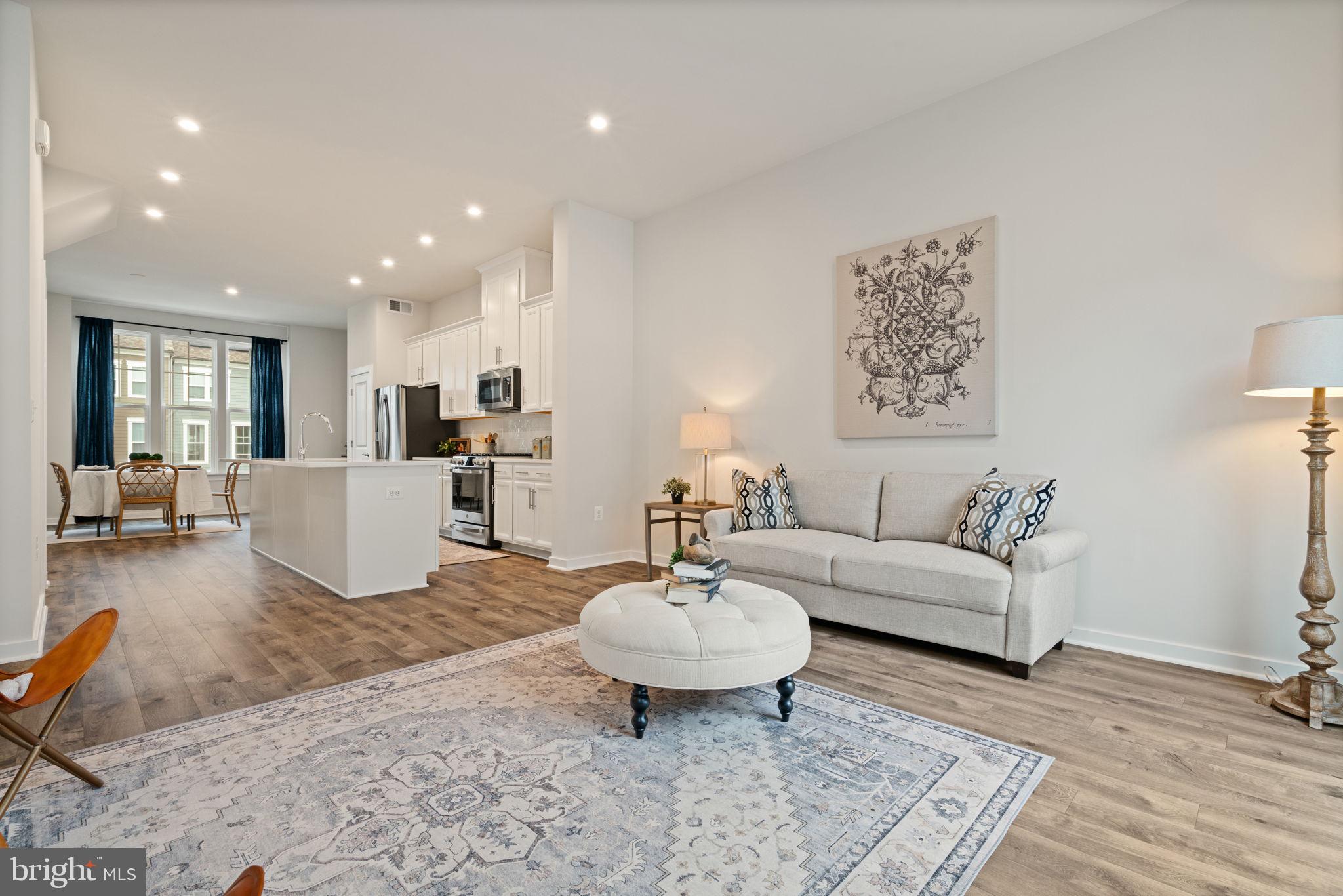 POTOMAC SHORES - Residential