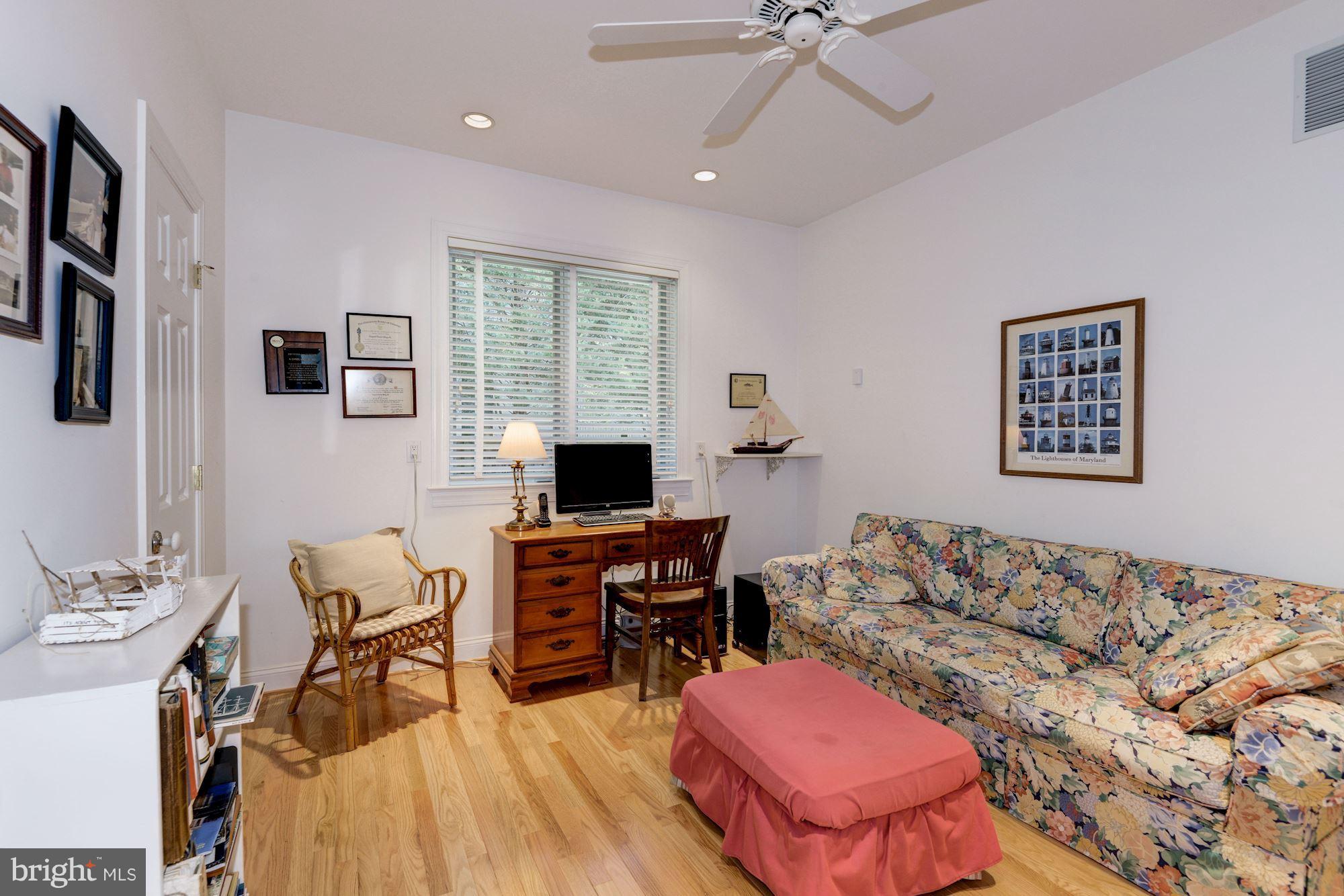 CAPE ST CLAIRE - Residential