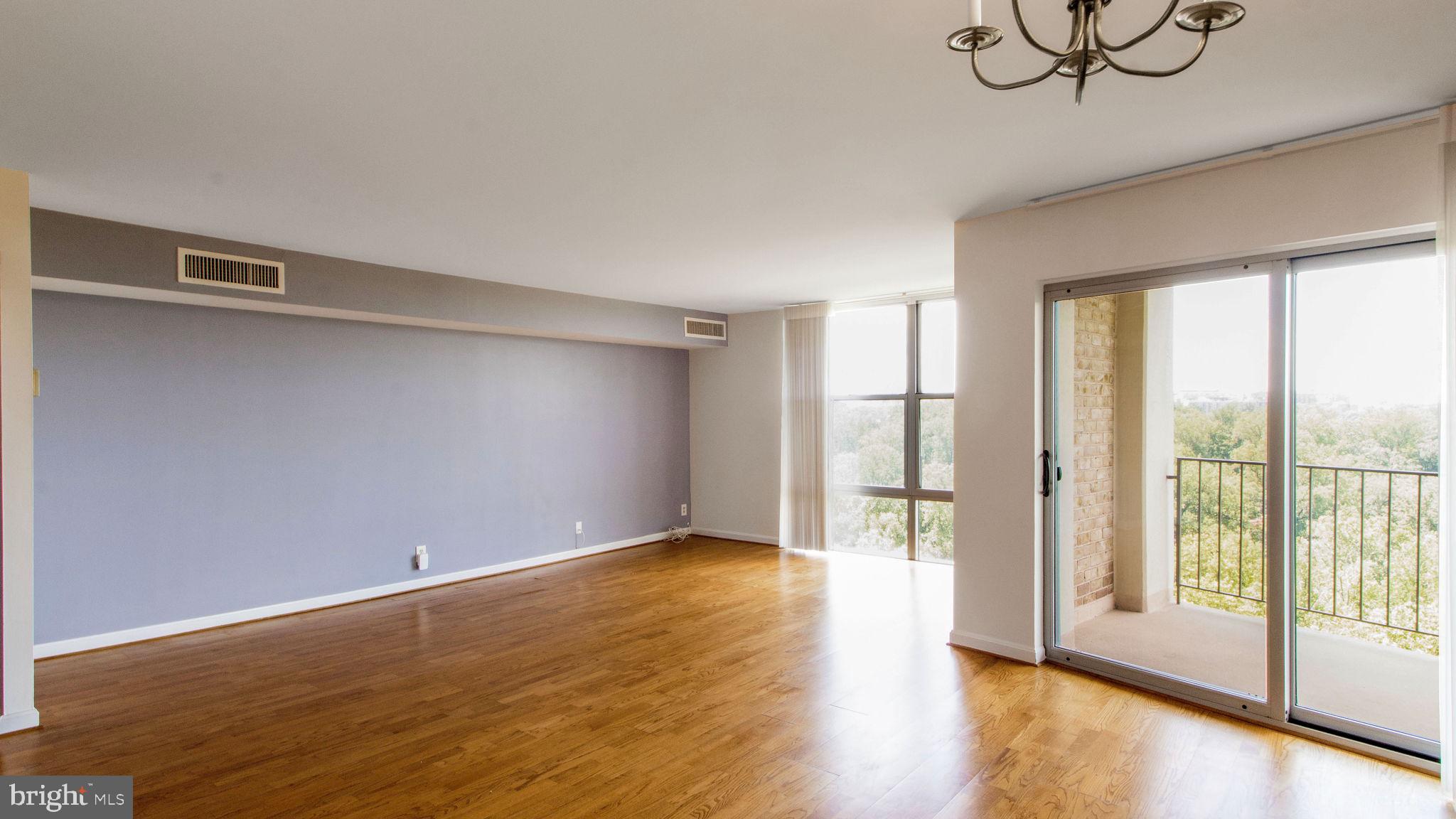 PARKSIDE PLAZA CODM - Residential