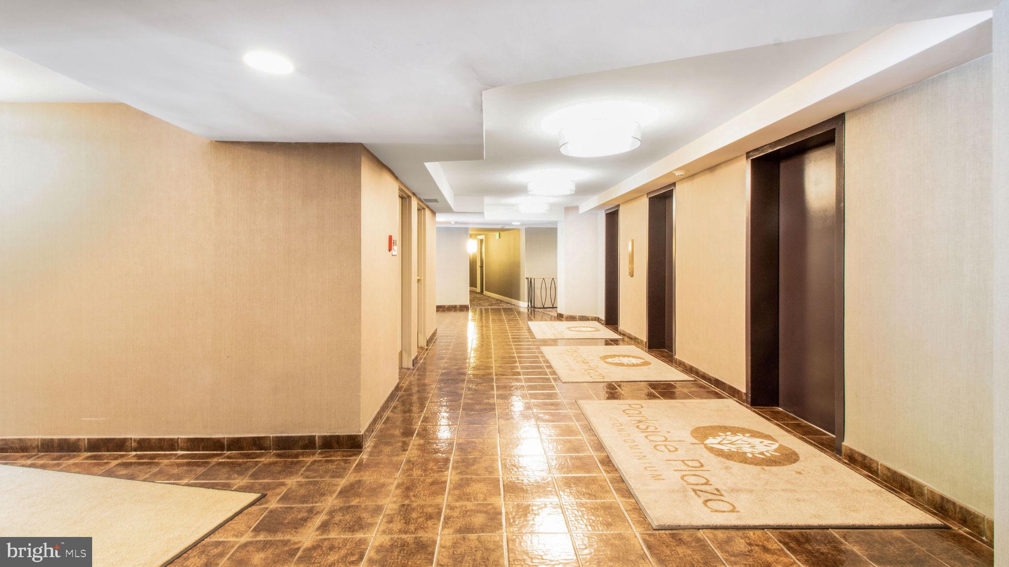 PARKSIDE PLAZA CODM - Residential