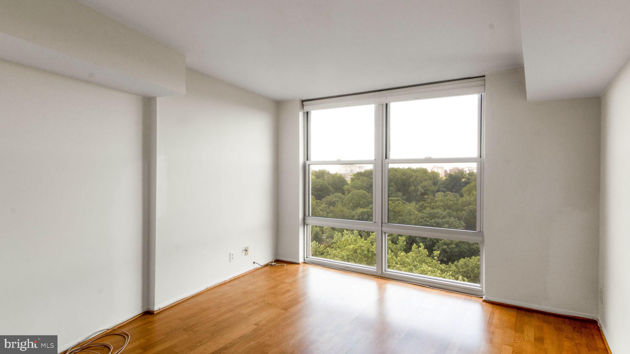 PARKSIDE PLAZA CODM - Residential