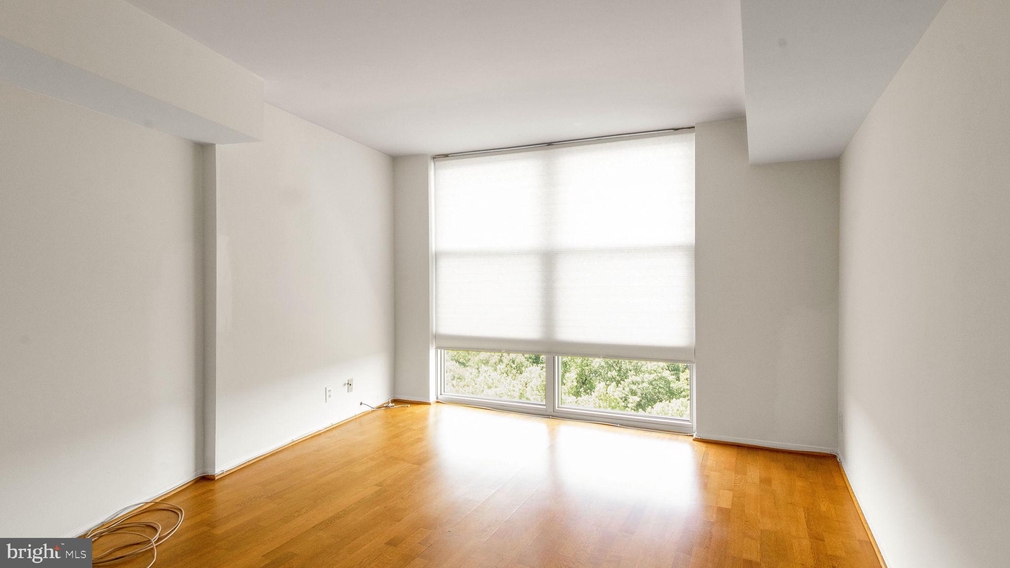 PARKSIDE PLAZA CODM - Residential