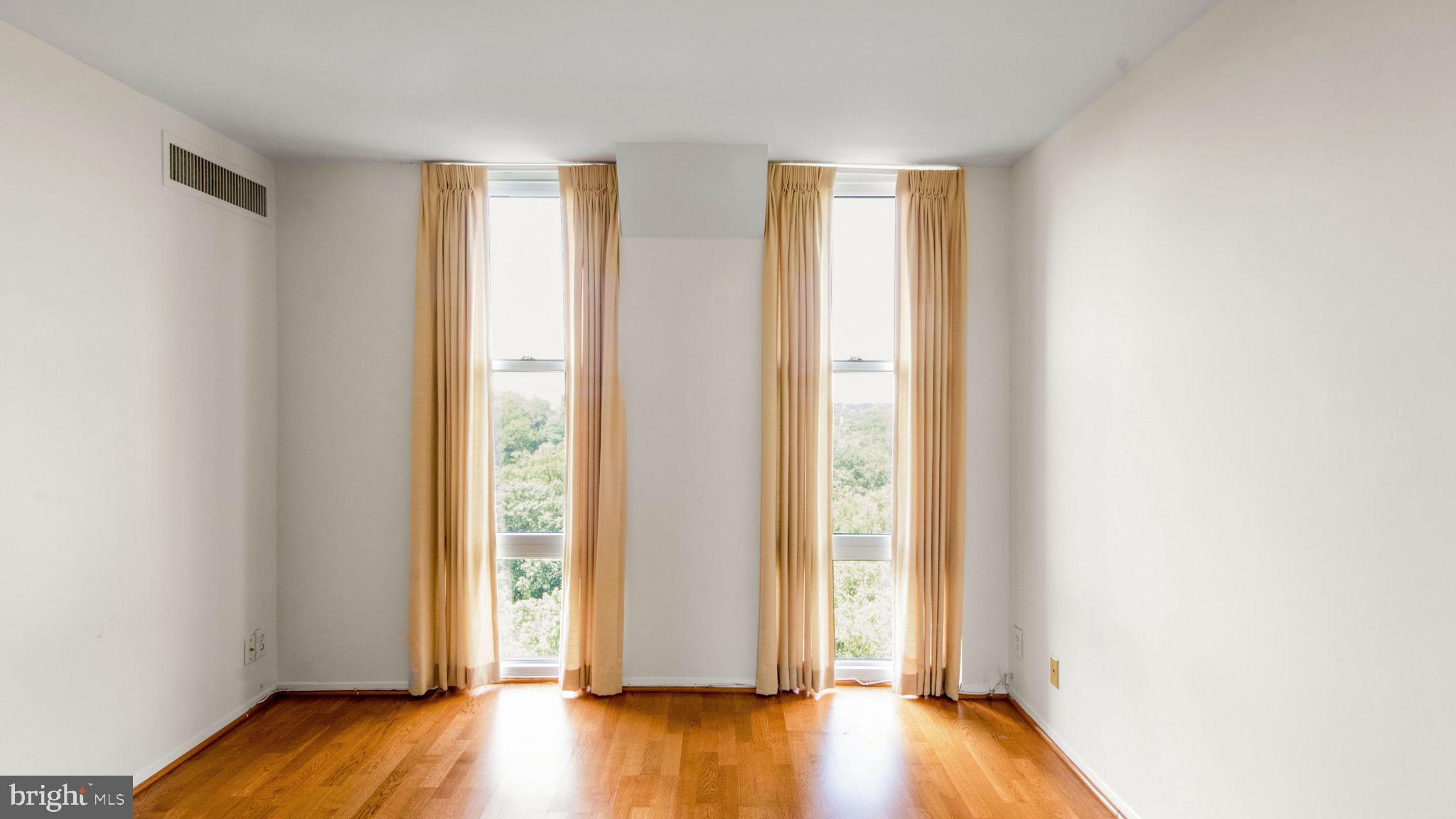 PARKSIDE PLAZA CODM - Residential