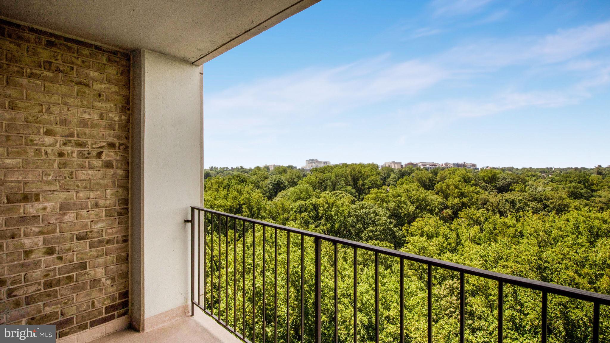 PARKSIDE PLAZA CODM - Residential