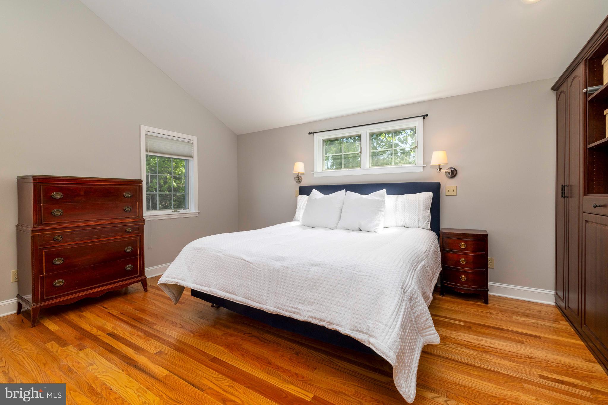 ENFIELD - Residential