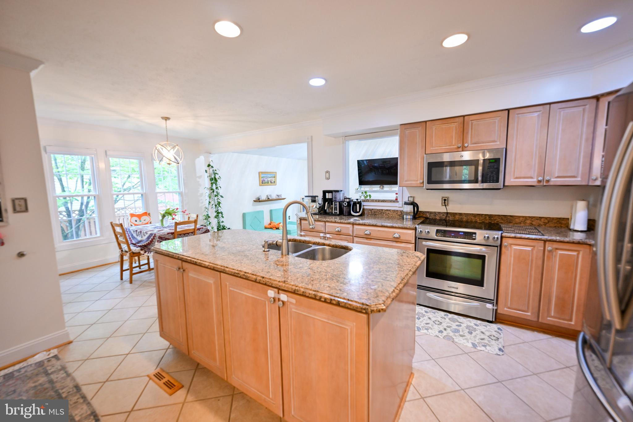 SUNNYFIELD ESTATES - Residential Lease