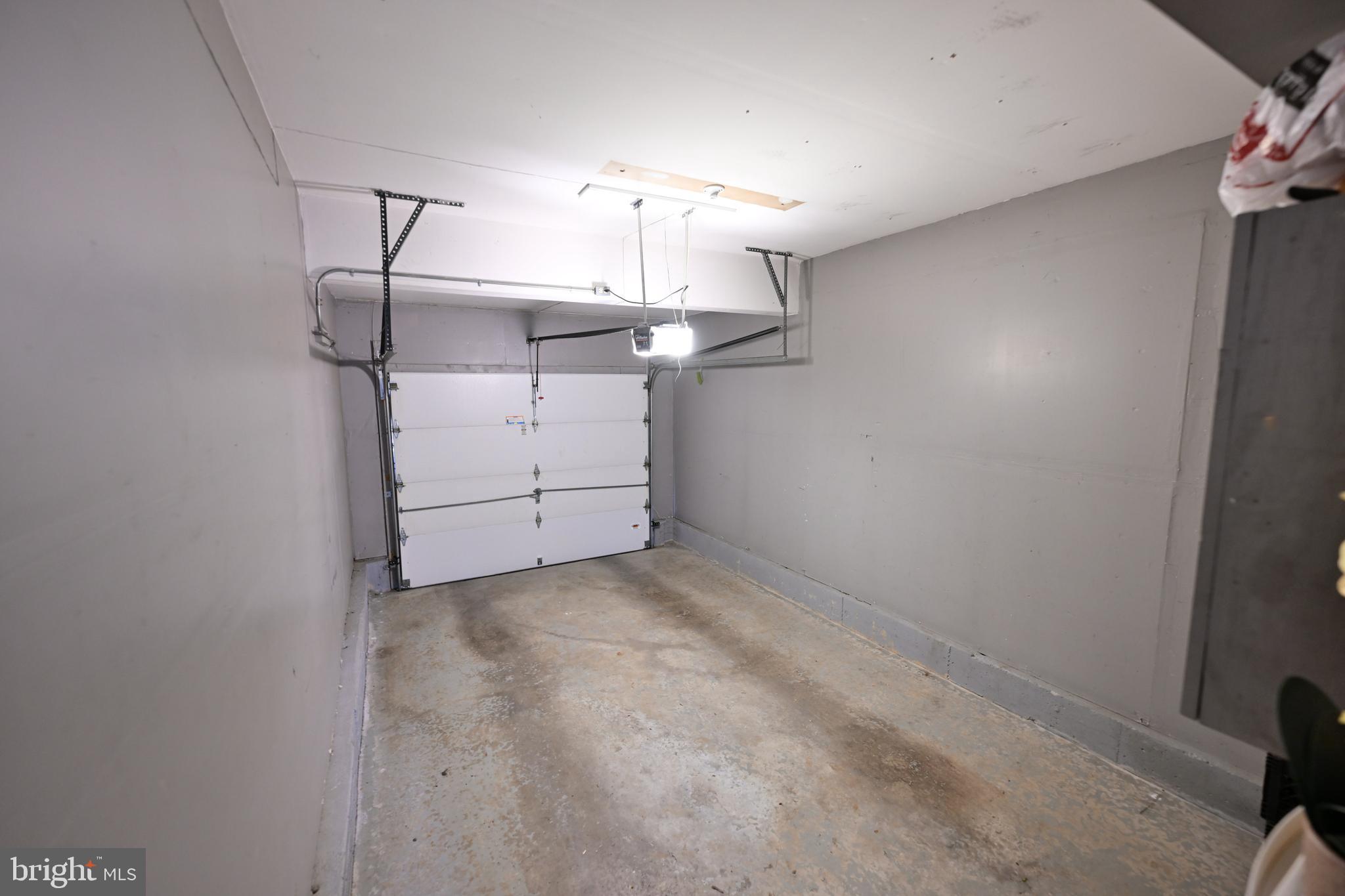 SUNNYFIELD ESTATES - Residential Lease