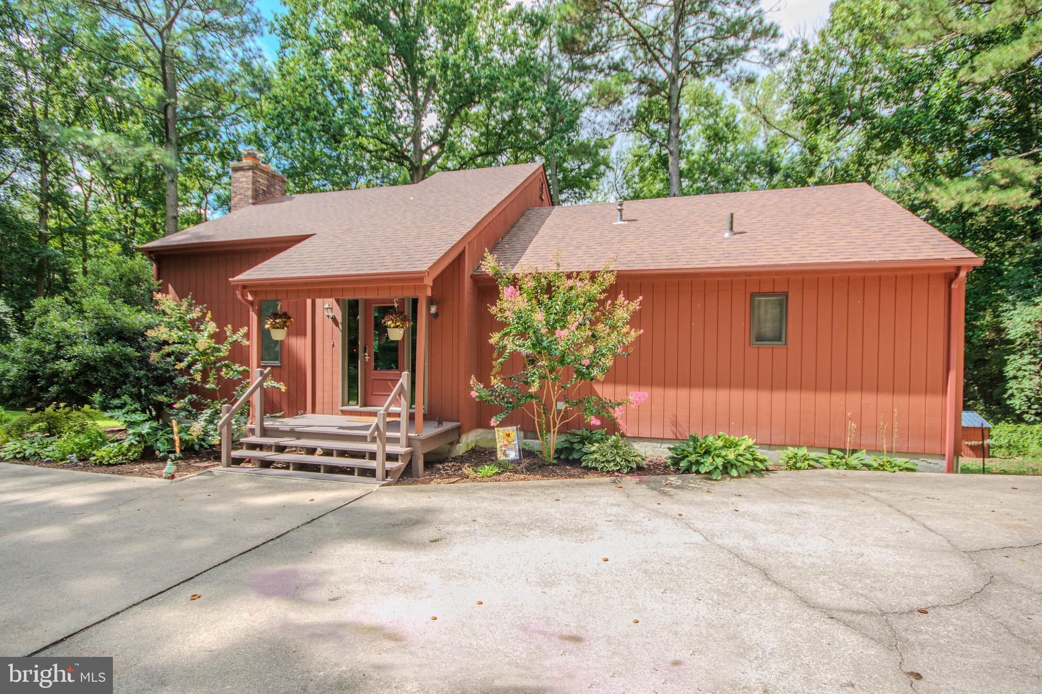 3841 SIRMAN DRIVE