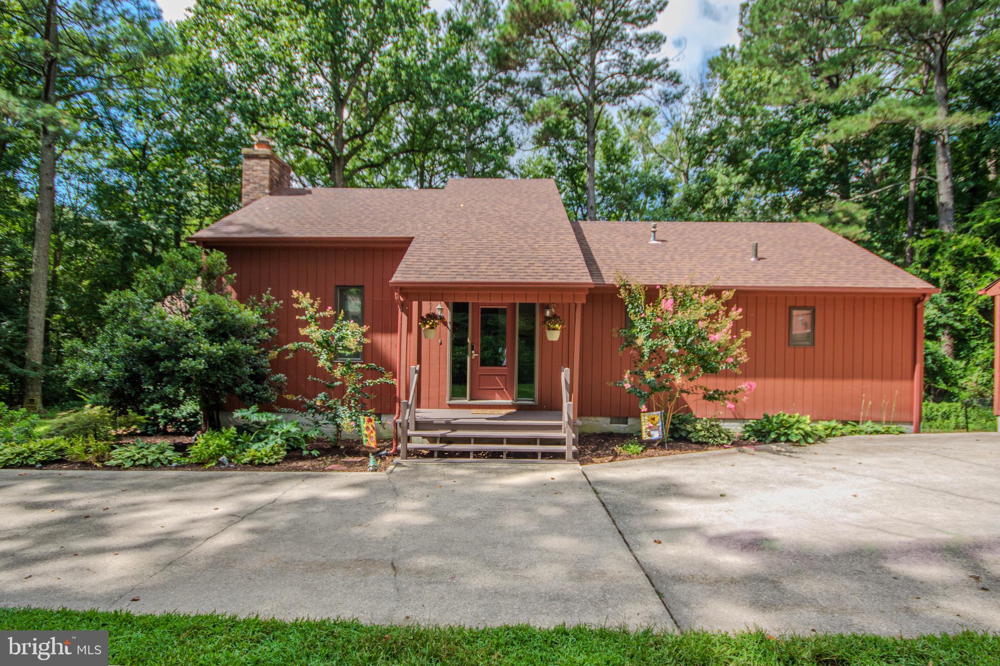 3841 SIRMAN DRIVE