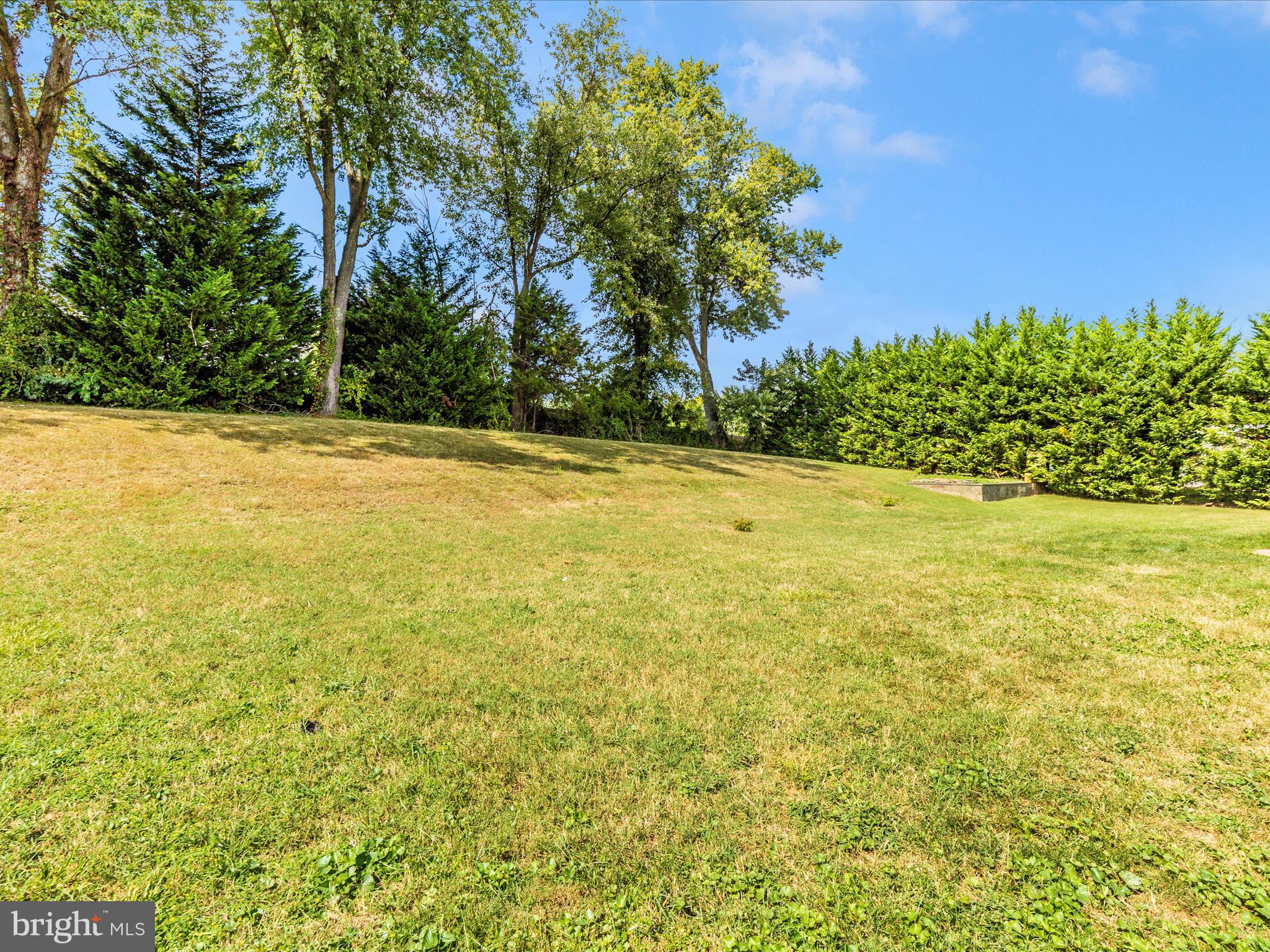 REDLAND ESTATES - Residential