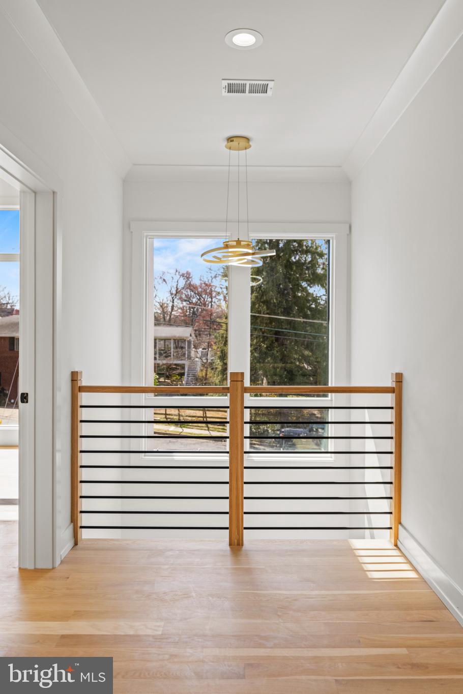 GOLF CLUB MANOR - Residential