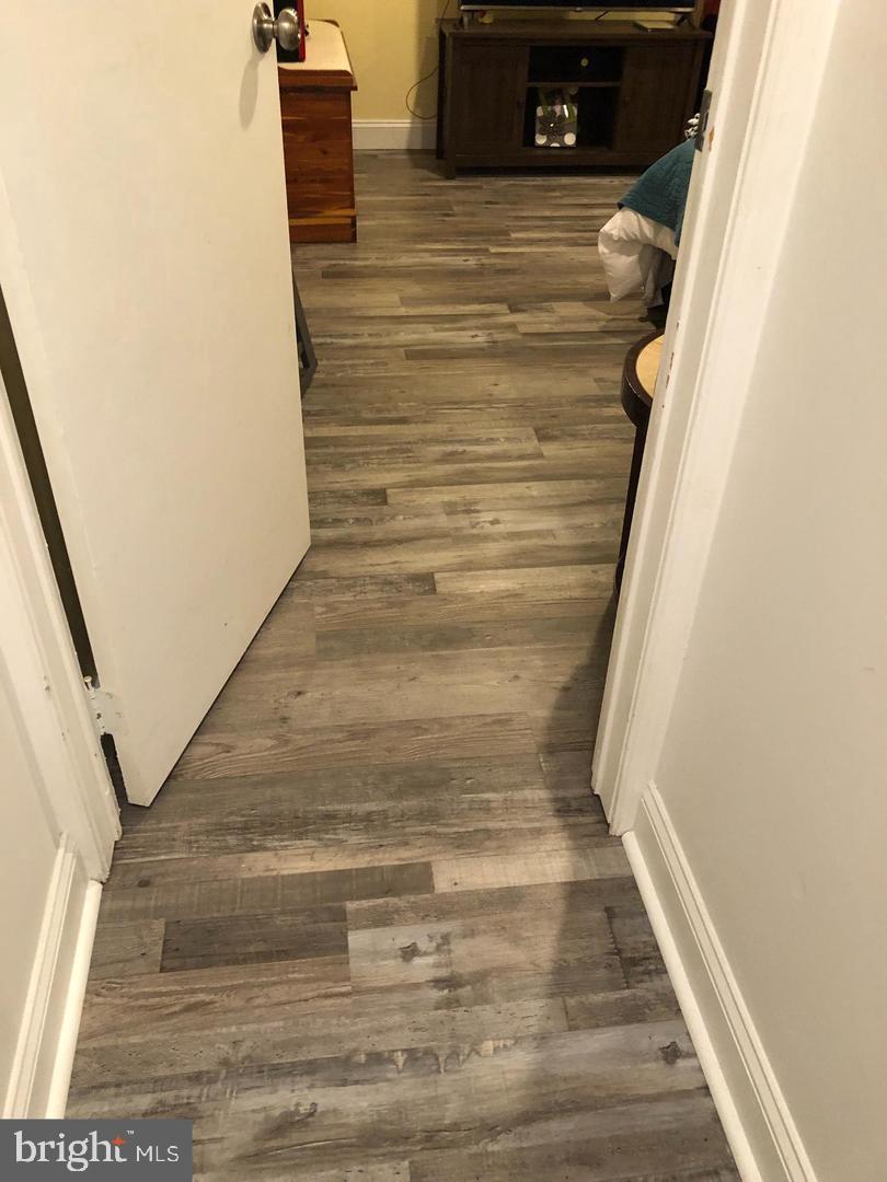 ULMSTEAD GARDENS - Residential Lease