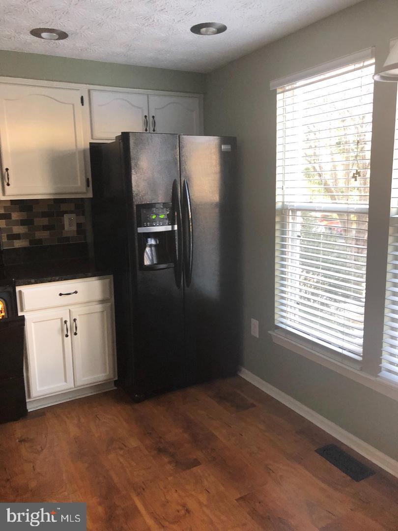 ULMSTEAD GARDENS - Residential Lease