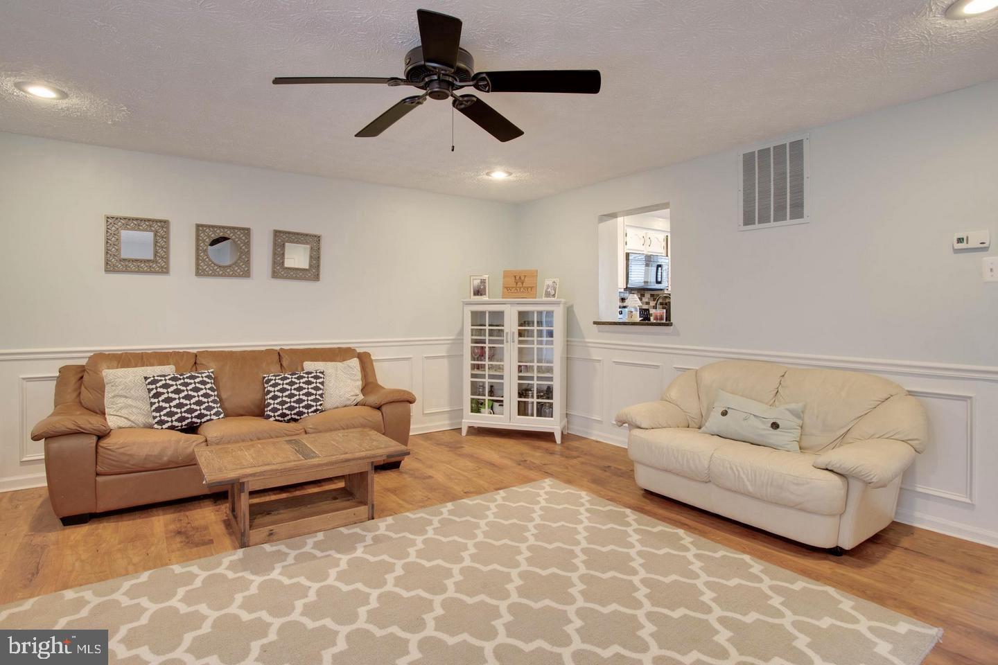 ULMSTEAD GARDENS - Residential Lease