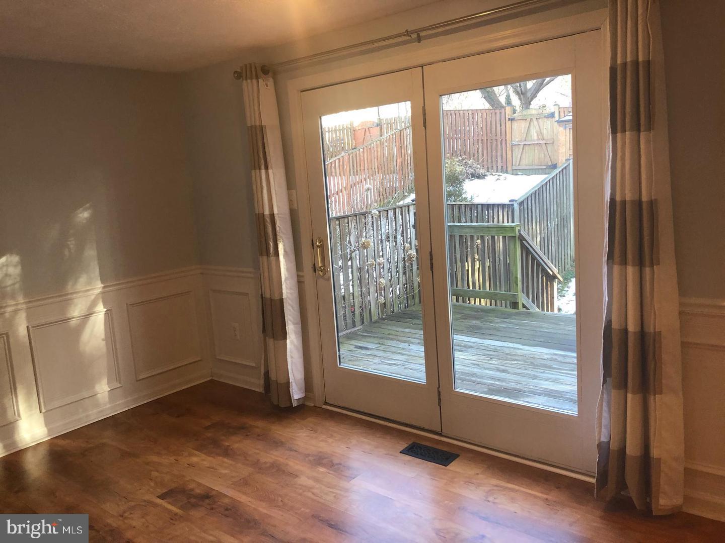 ULMSTEAD GARDENS - Residential Lease