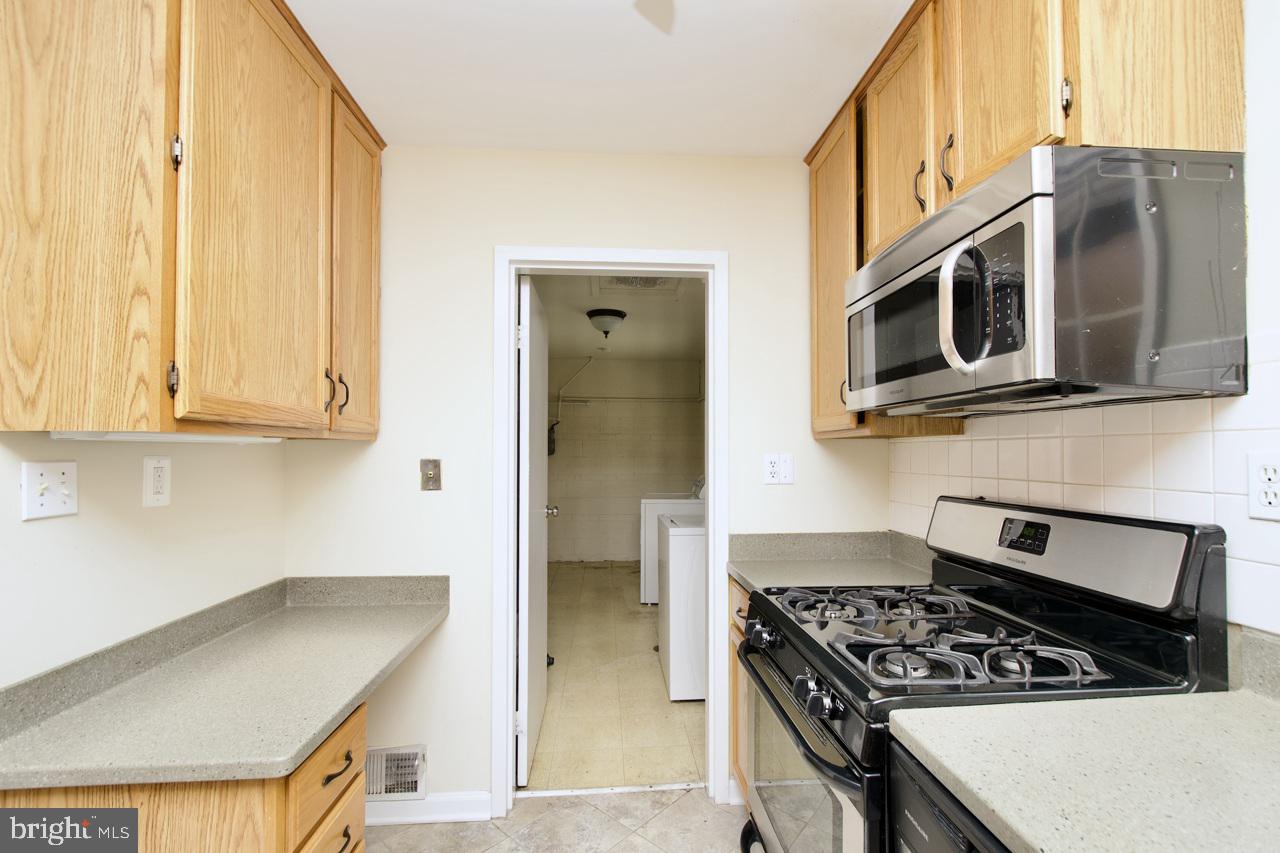 NORTH SPRINGFIELD - Residential