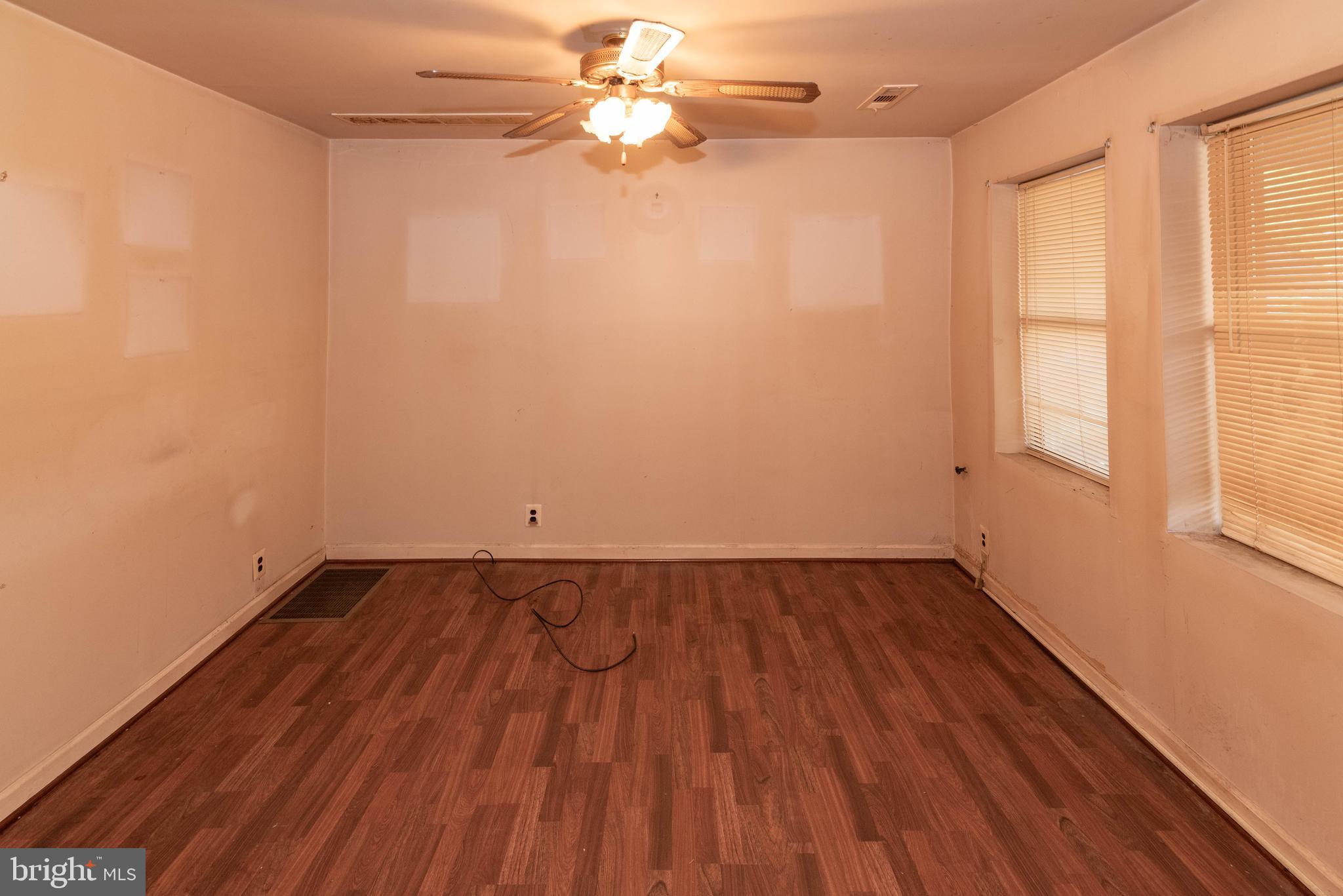 HAMPDEN HISTORIC DISTRICT - Residential