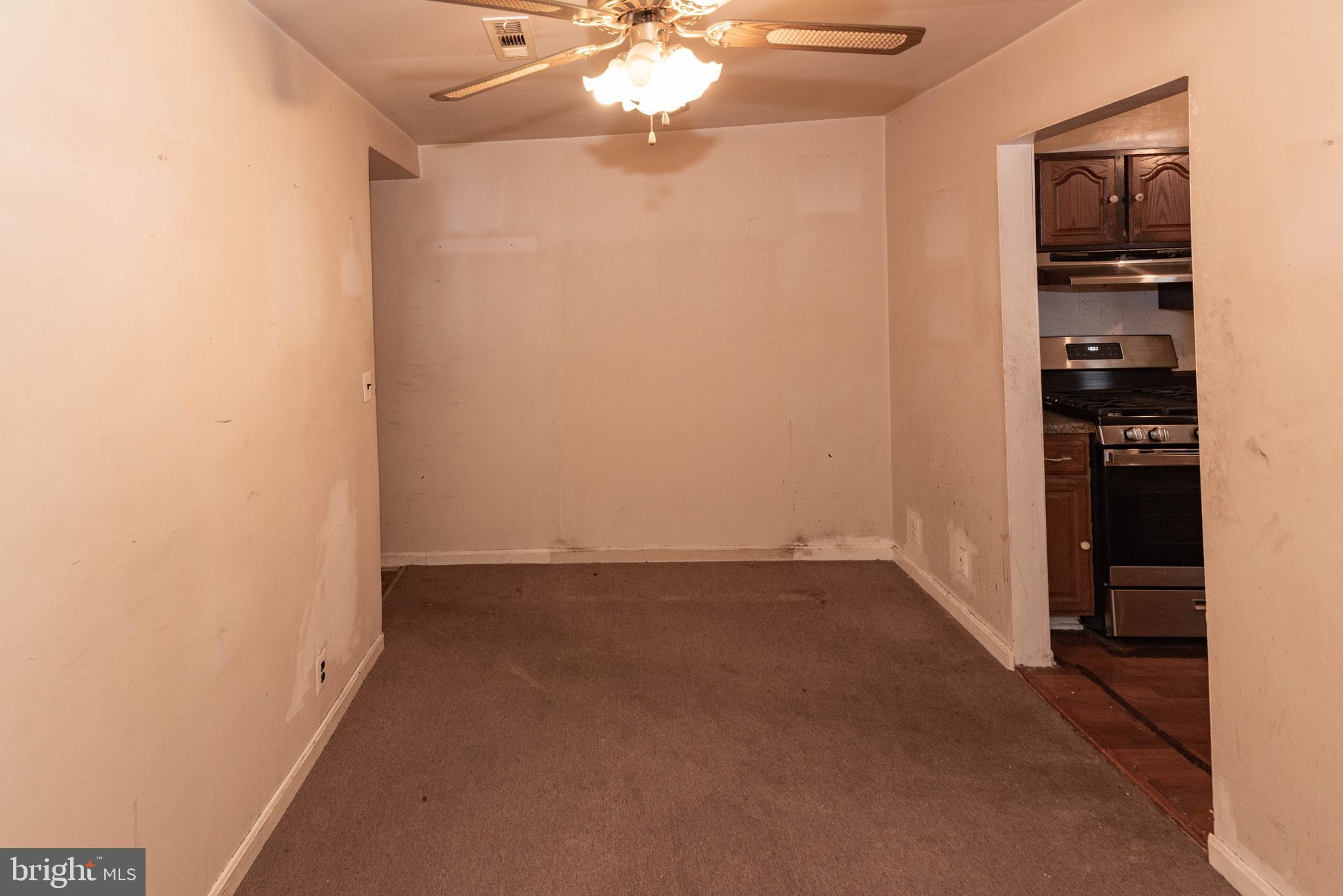 HAMPDEN HISTORIC DISTRICT - Residential