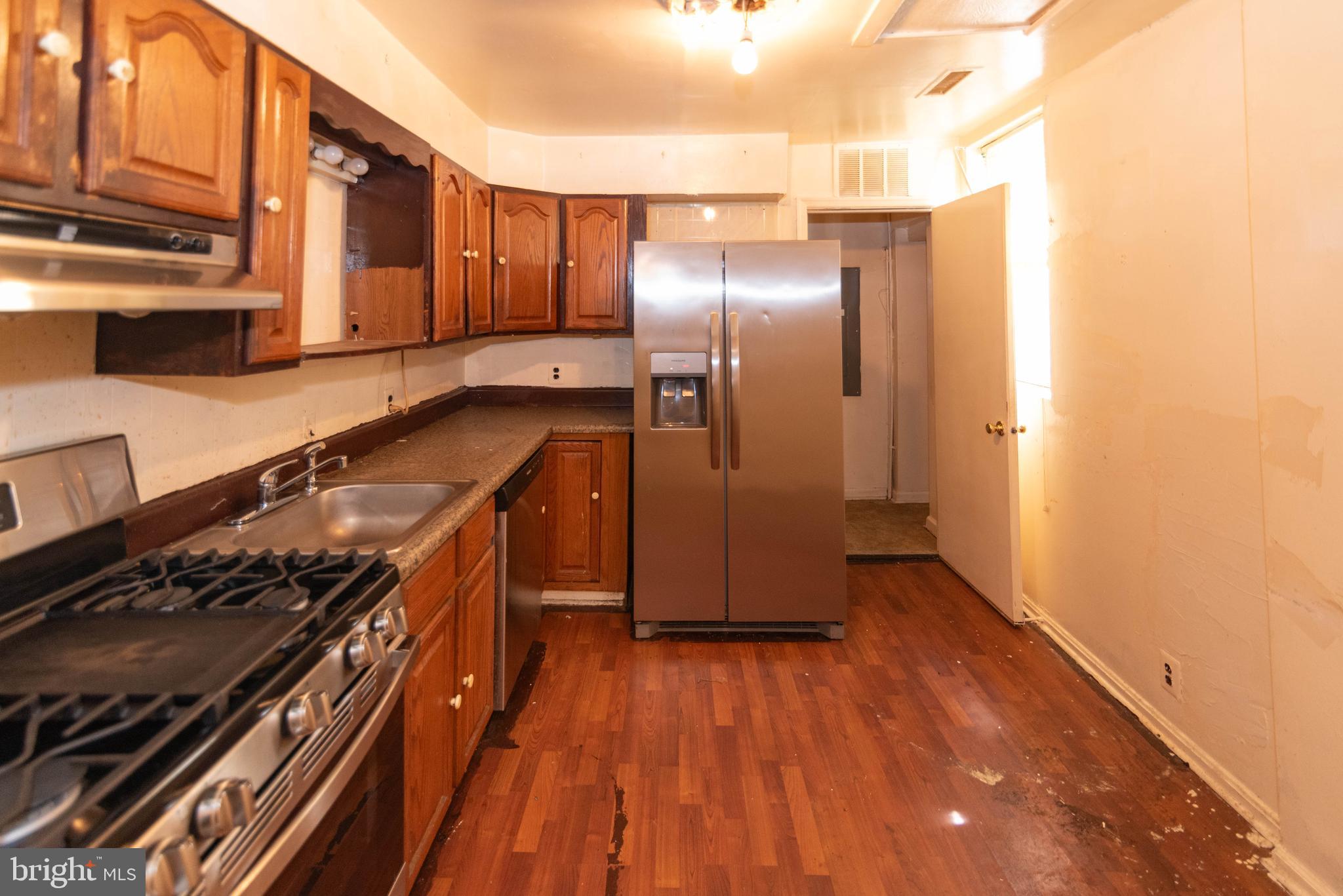 HAMPDEN HISTORIC DISTRICT - Residential