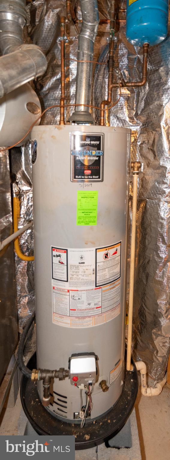 HAMPDEN HISTORIC DISTRICT - Residential