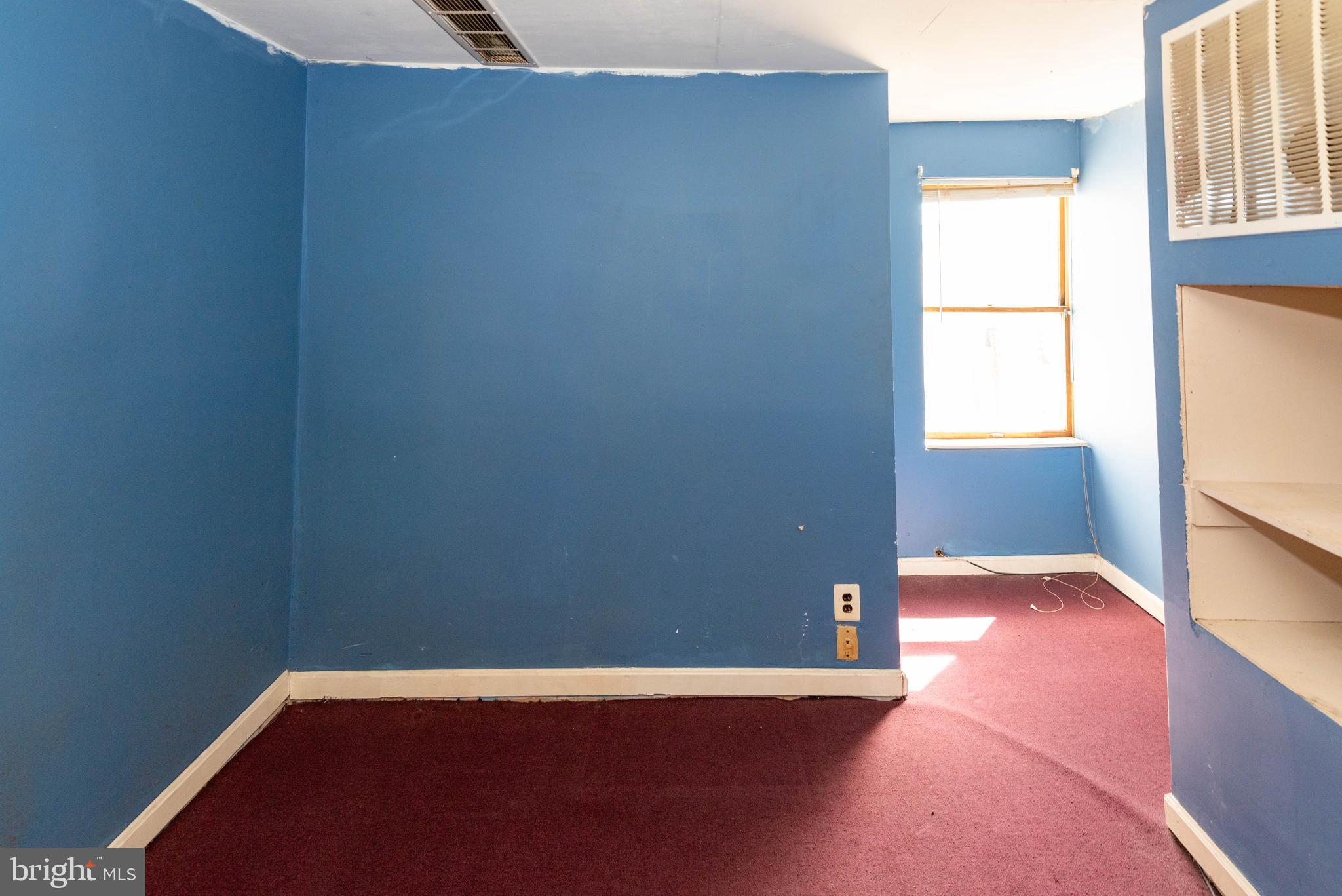 HAMPDEN HISTORIC DISTRICT - Residential