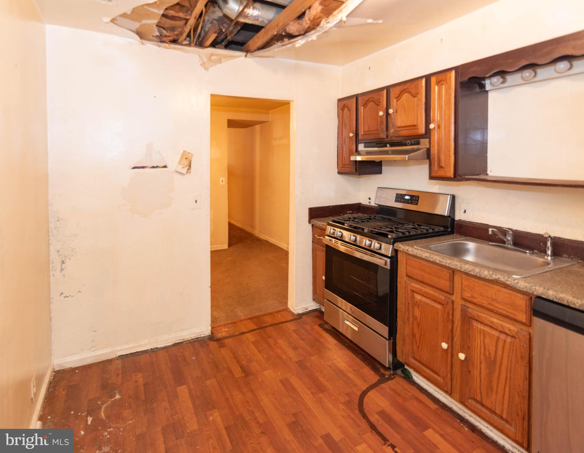 HAMPDEN HISTORIC DISTRICT - Residential