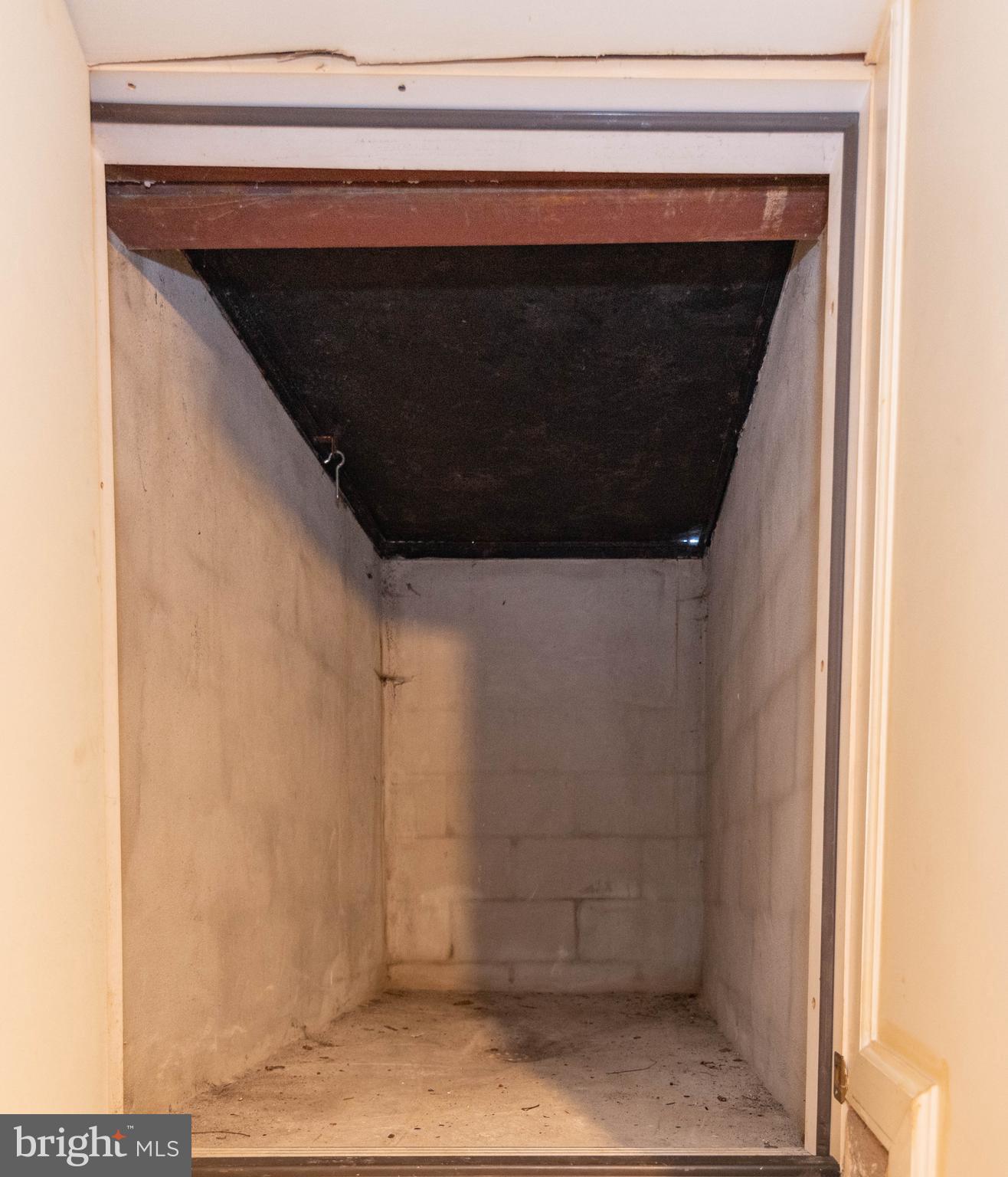 HAMPDEN HISTORIC DISTRICT - Residential