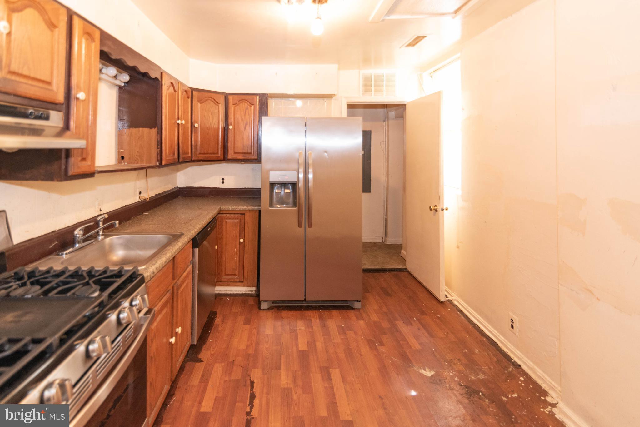 HAMPDEN HISTORIC DISTRICT - Residential