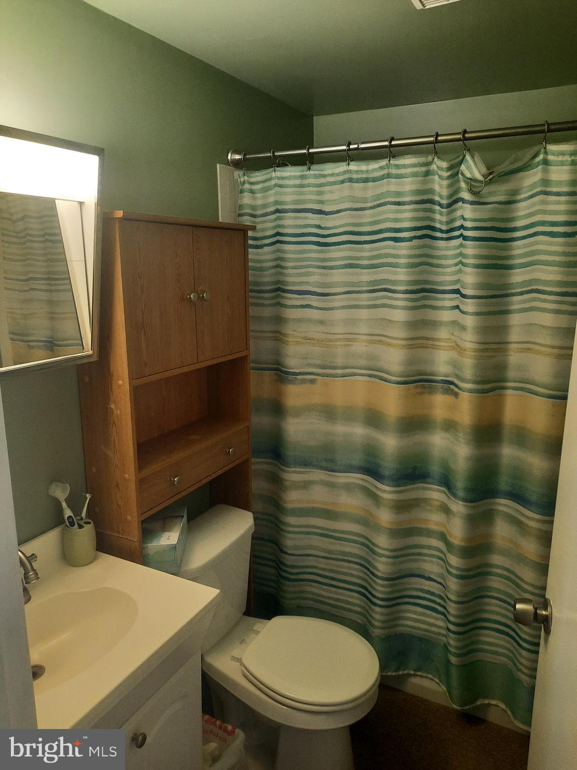 LAKESIDE - Residential