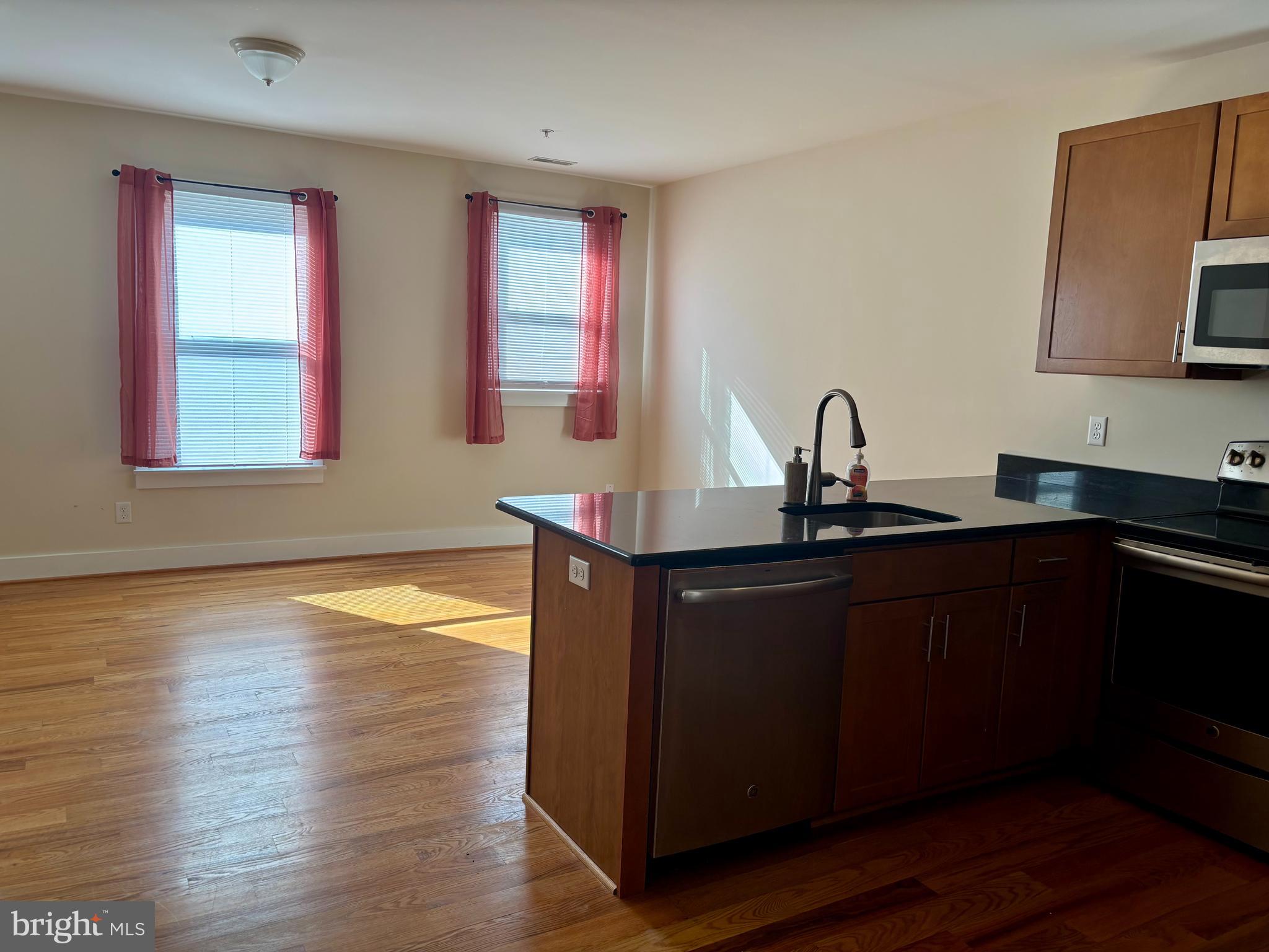 CENTREVILLE - Residential Lease