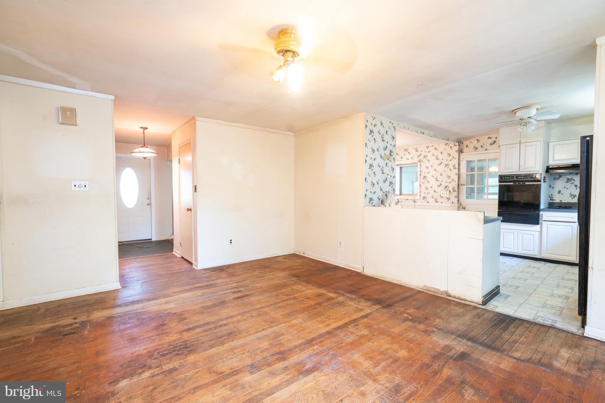 ENGLESIDE - Residential