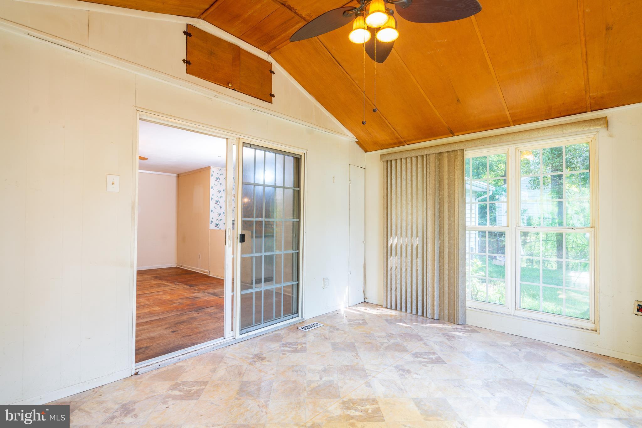 ENGLESIDE - Residential