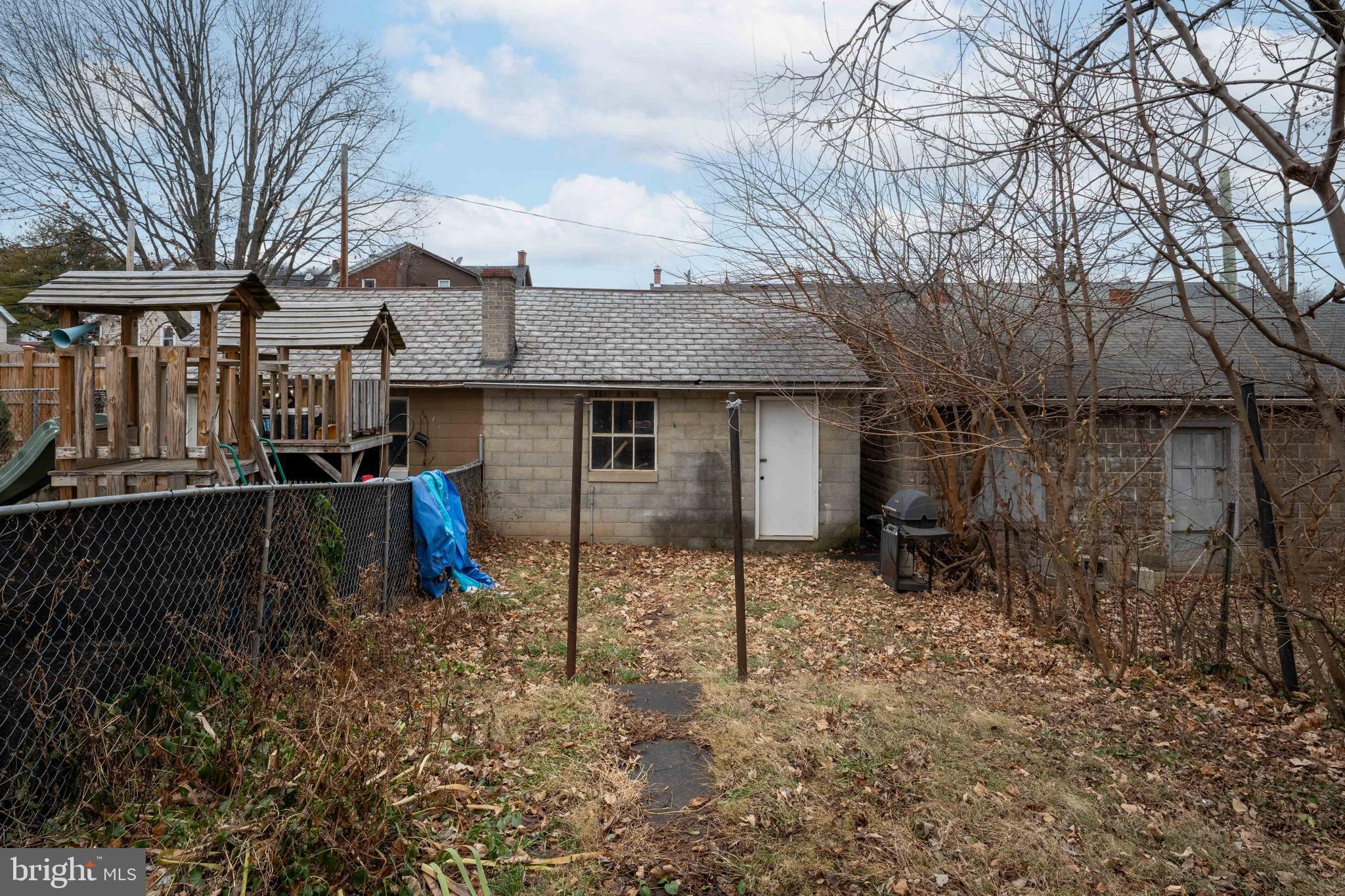 NONE AVALABLE - Residential