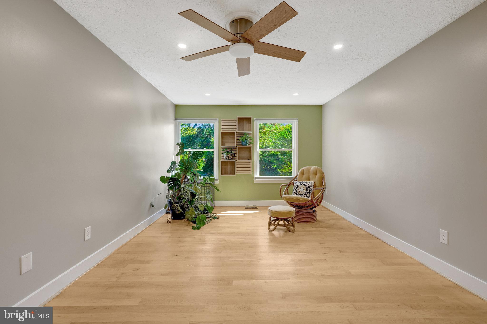 DEER FOREST - Residential Lease