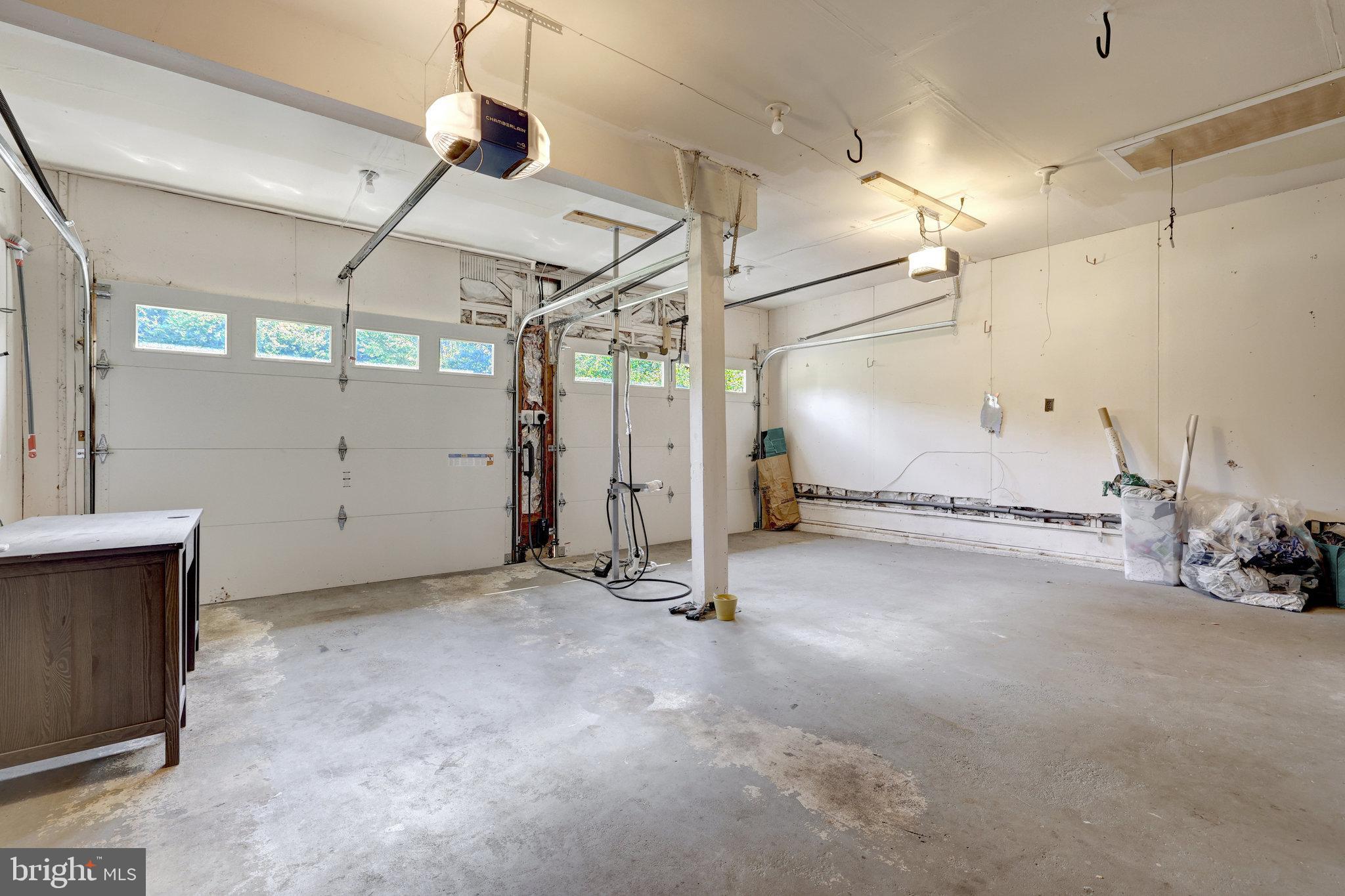 DEER FOREST - Residential Lease