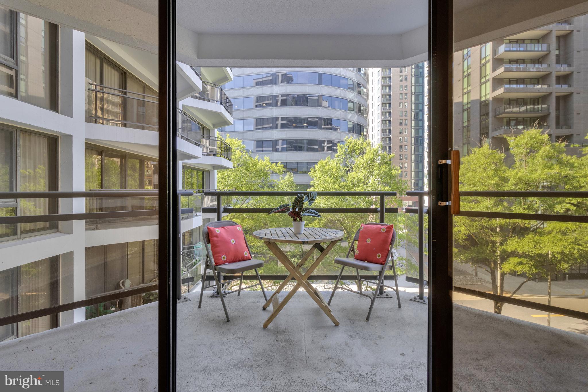 ATRIUM - Residential