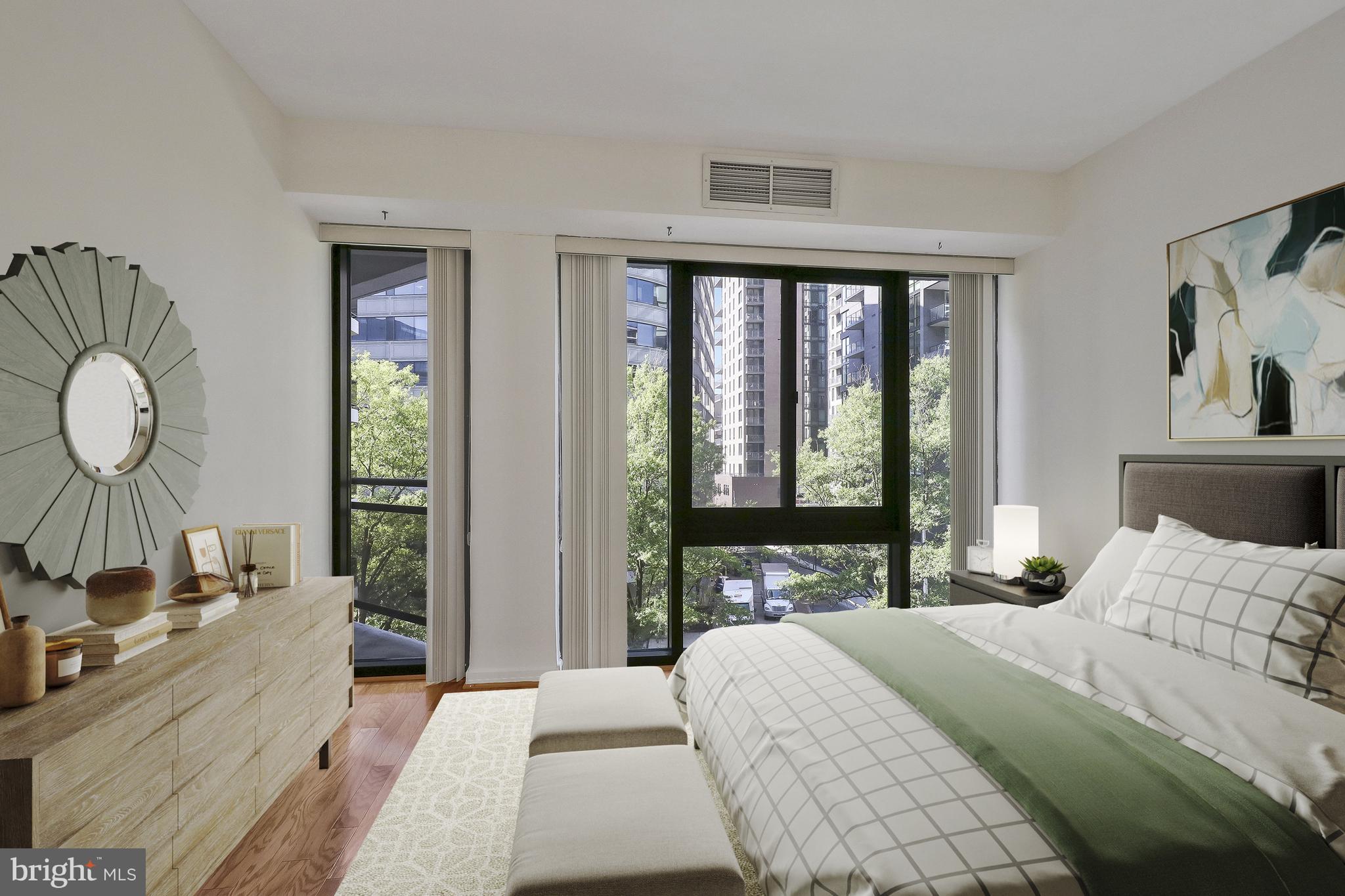 1530 KEY BOULEVARD 525