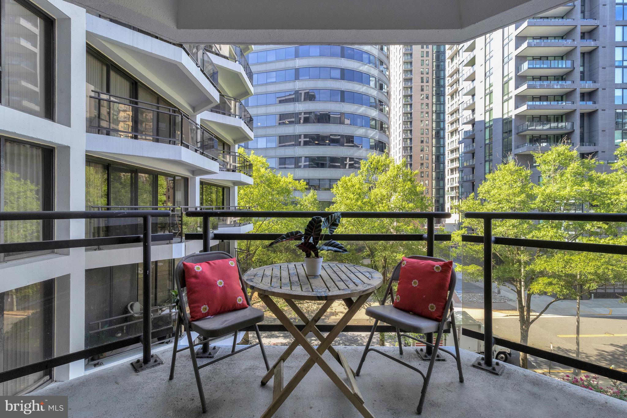 ATRIUM - Residential